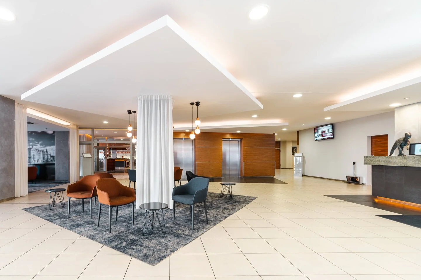 Odpočinek v hotelu Marriott v centru Plzně se snídaní nebo polopenzí