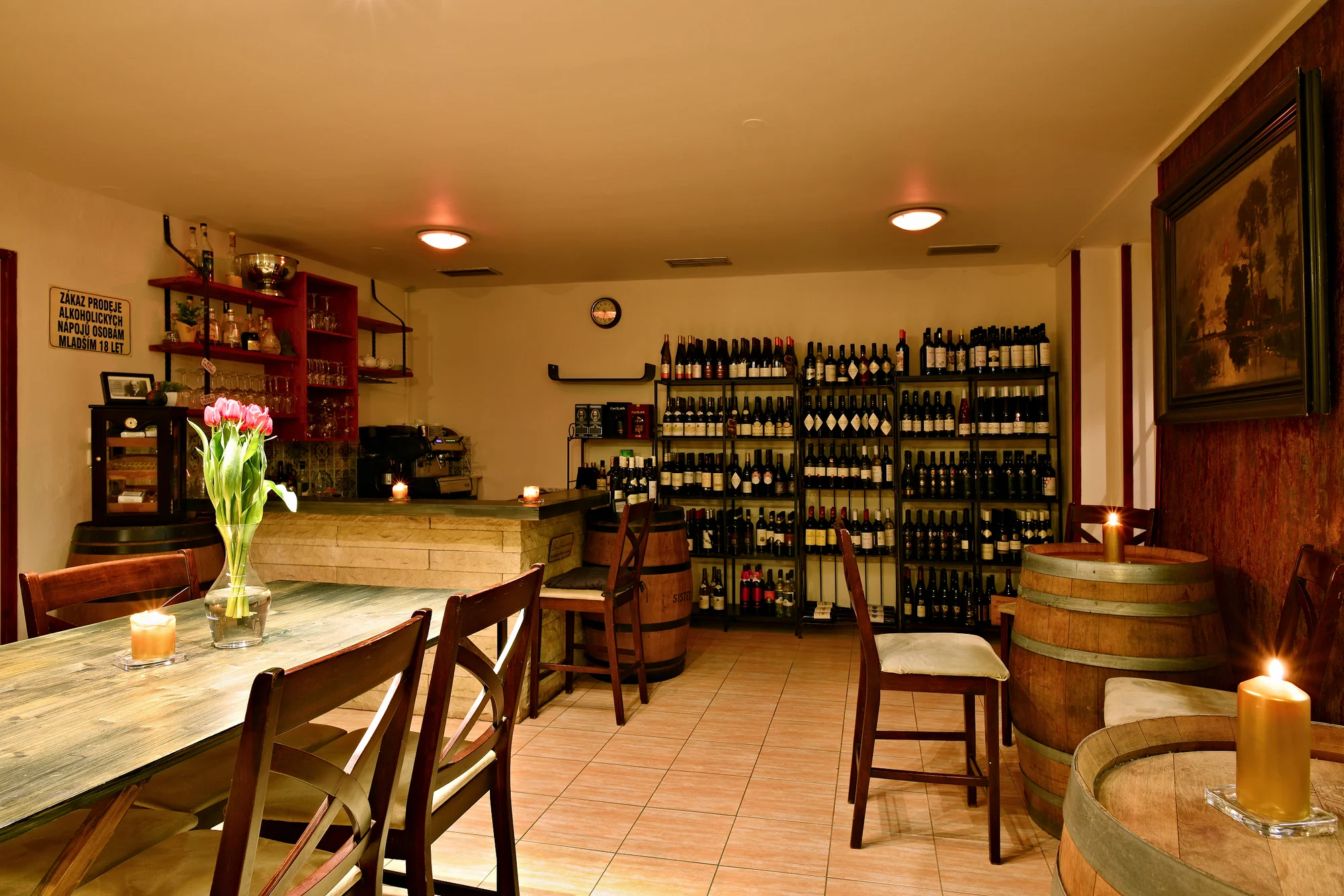 Degustace vín pro 2 osoby nebo vinařské kurzy ve Wine Institute ve Vršovicích