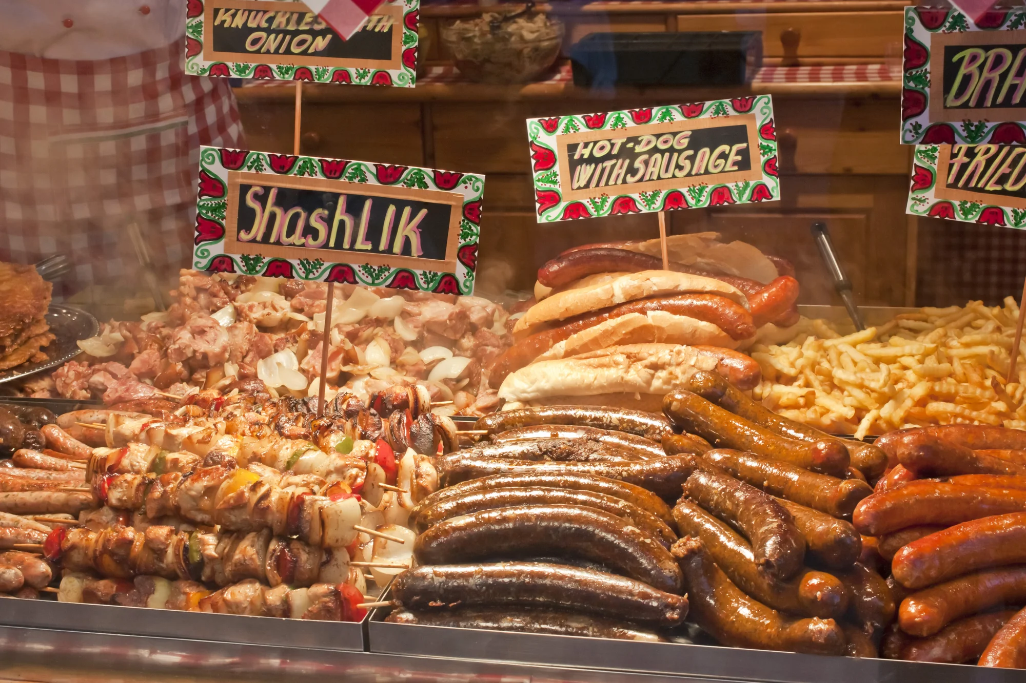 Adventní výlet do Budapešti s průvodcem: doprava, trhy, vánoční tramvaj i památky