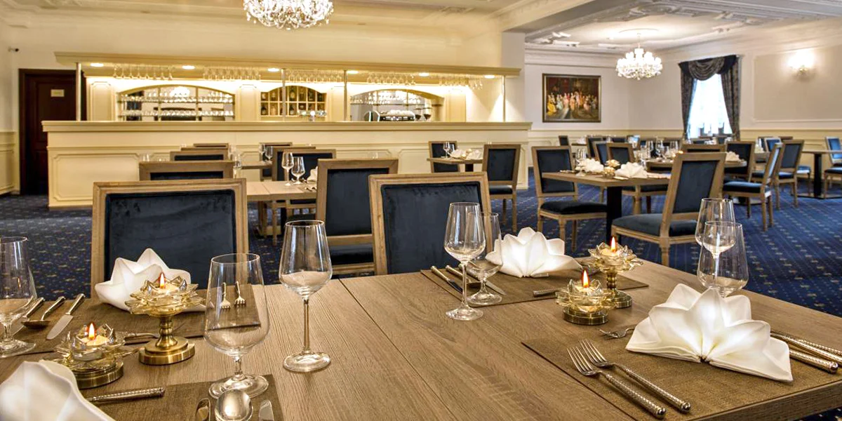 Romantický pobyt v 5* Château Šanov pro dva: neomezeně wellness i procedury, snídaně či polopenze
