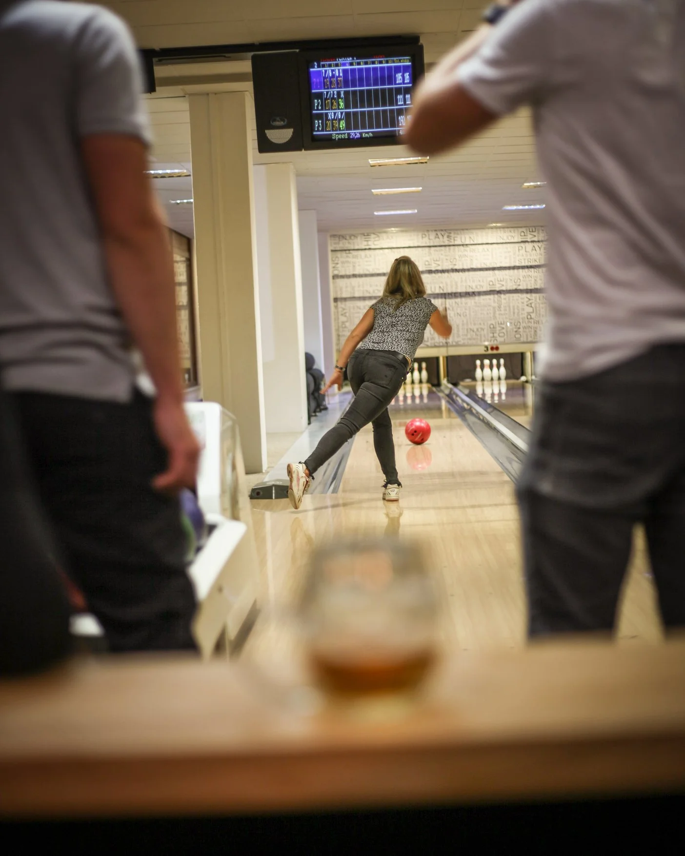 S partou za zábavou: 1 nebo 2 hodiny bowlingu až pro 6 hráčů