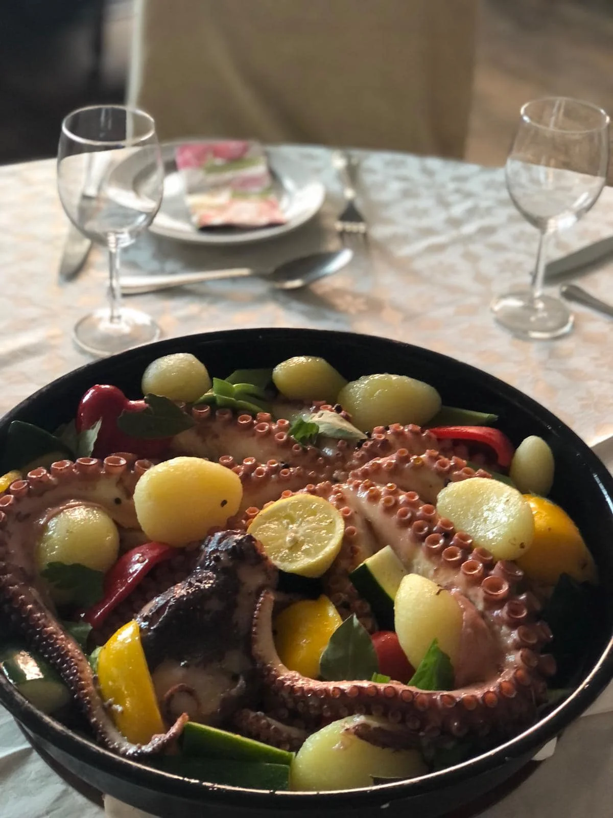 Otevřený voucher v hodnotě 1000 či 1500 Kč do středomořské restaurace