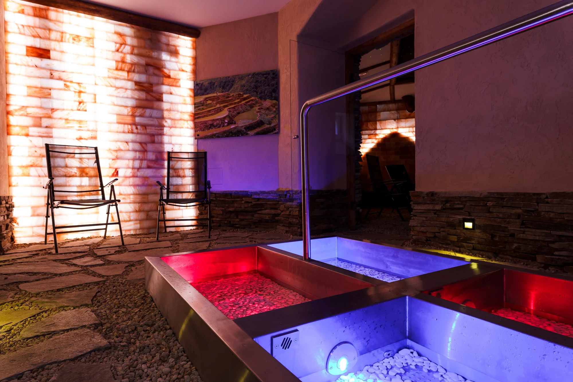4* pobyt v centru Varů: snídaně nebo polopenze, wellness, procedury i vstupenky