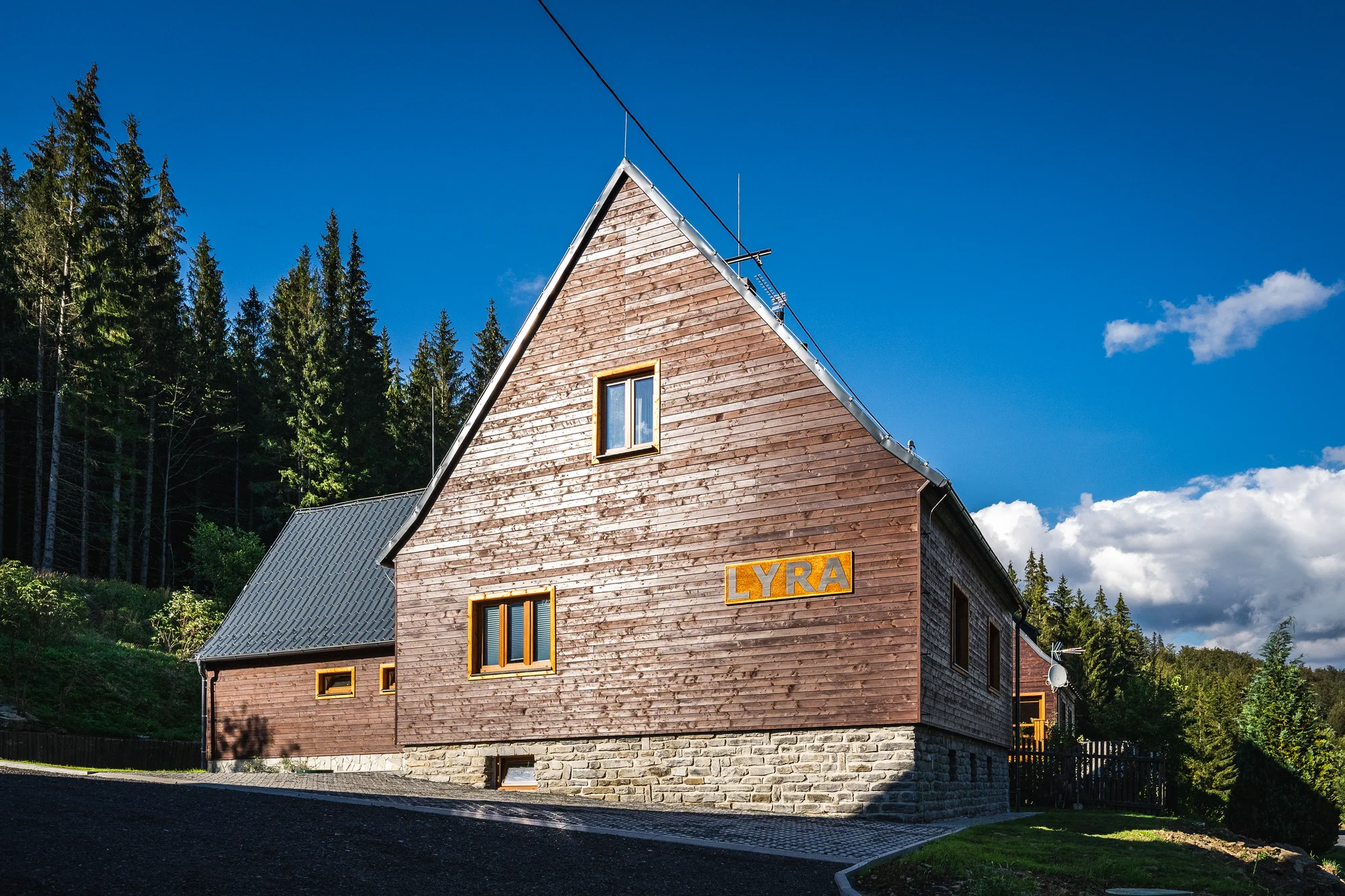 Vrbno pod Pradědem: luxusní apartmánový dům pro 10 osob, 7 km od Karlovy Studánky