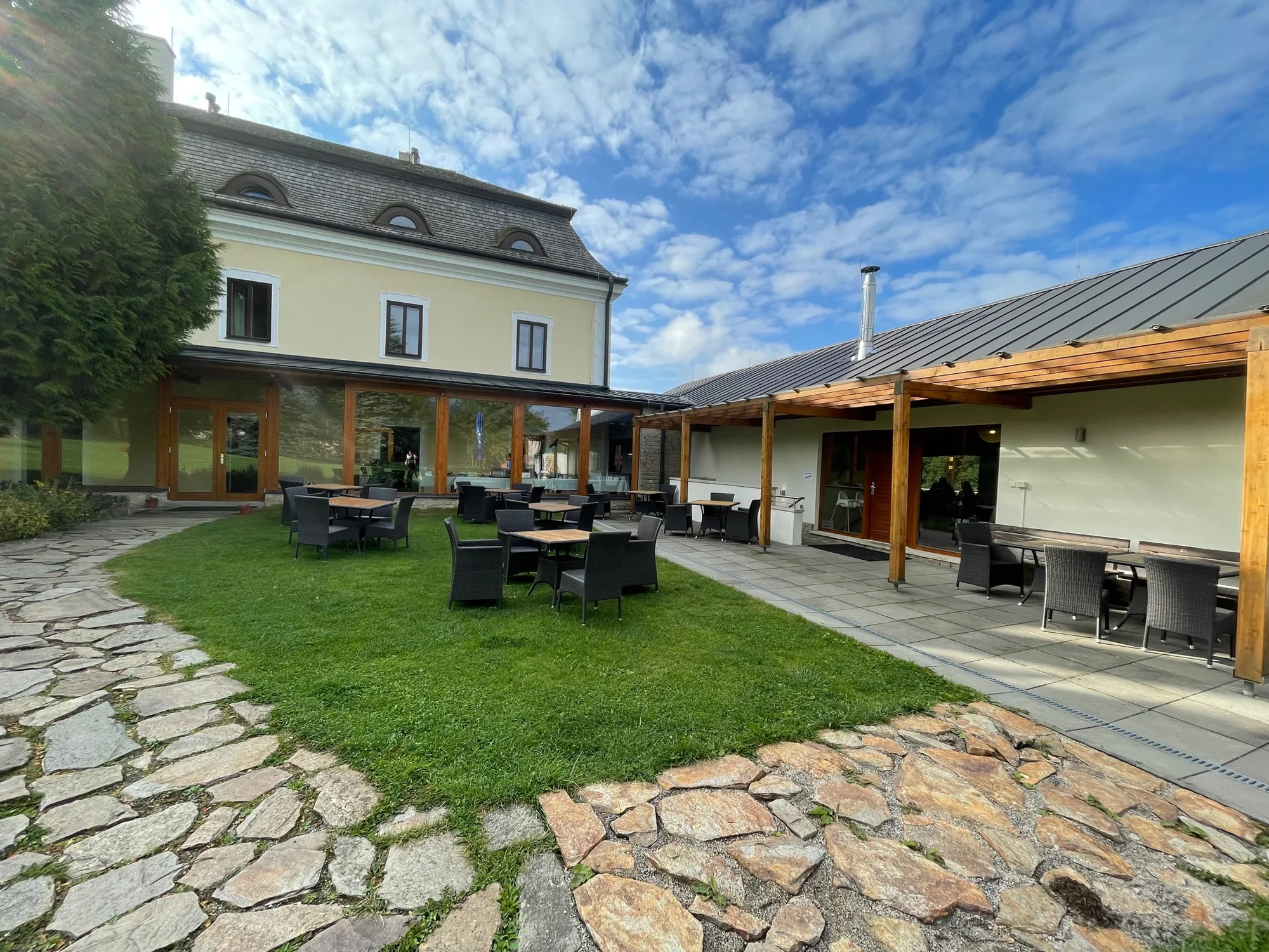 Luxusní 4* pobyt na Vysočině: polopenze, wellness, možnost masáží i VIP apartmá s jacuzzi