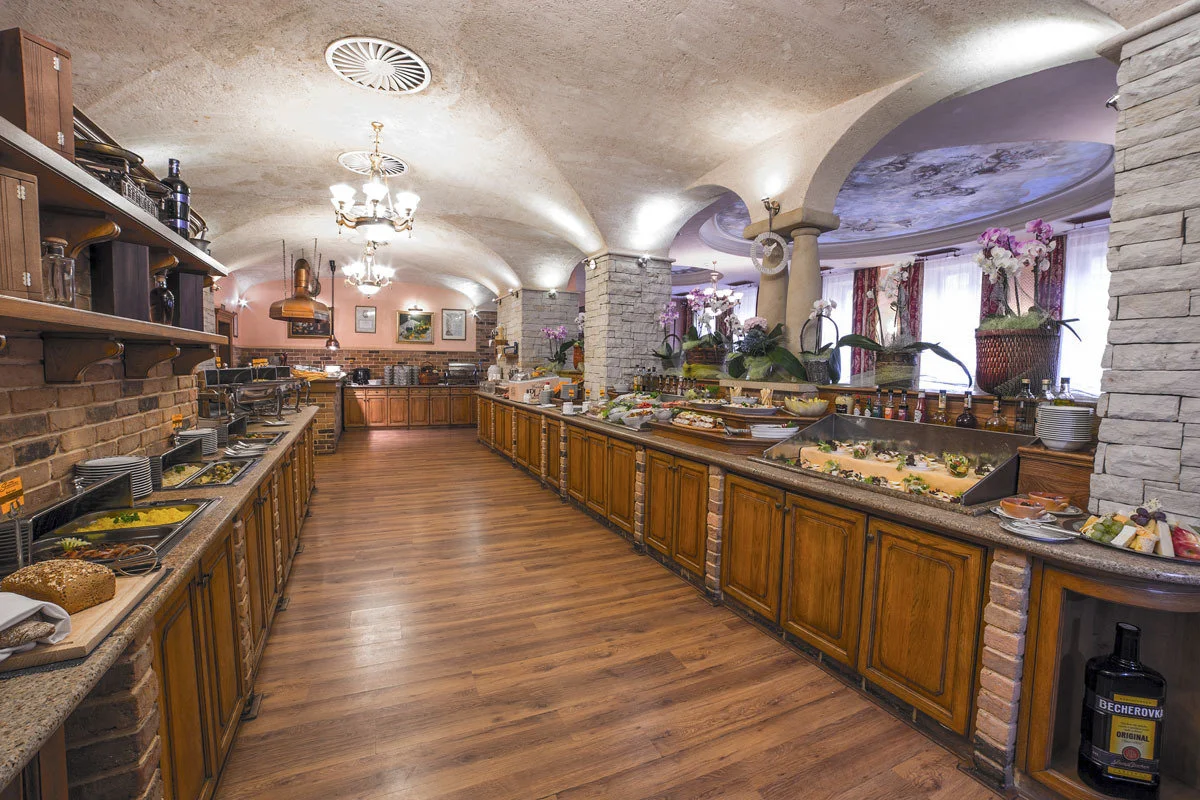 Luxusní pobyt v Karlových Varech: 5* Superior hotel Plaza s jídlem a unikátním wellnesslandem