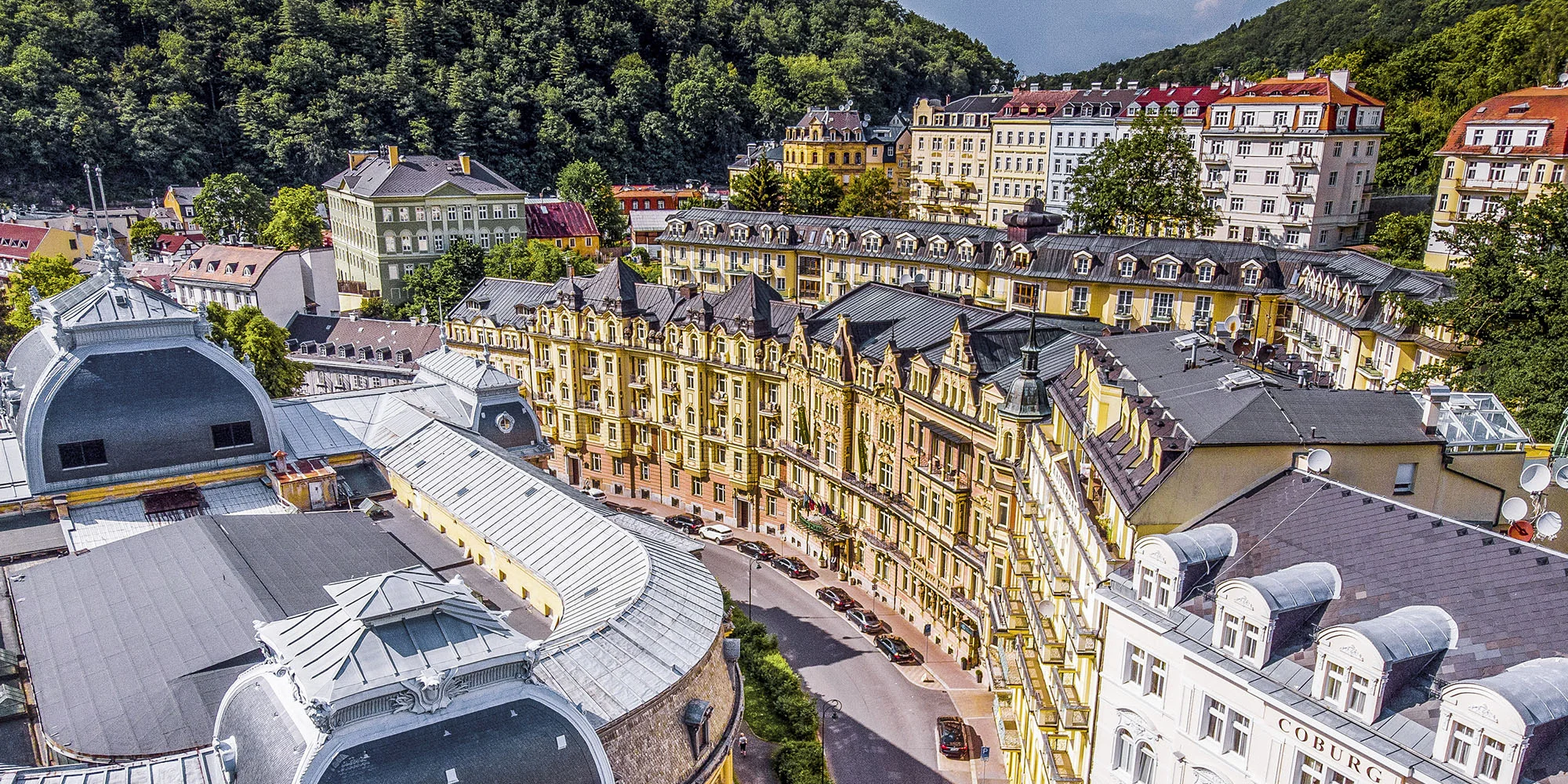 Luxusní pobyt v Karlových Varech: 5* Superior hotel Plaza s jídlem a unikátním wellnesslandem