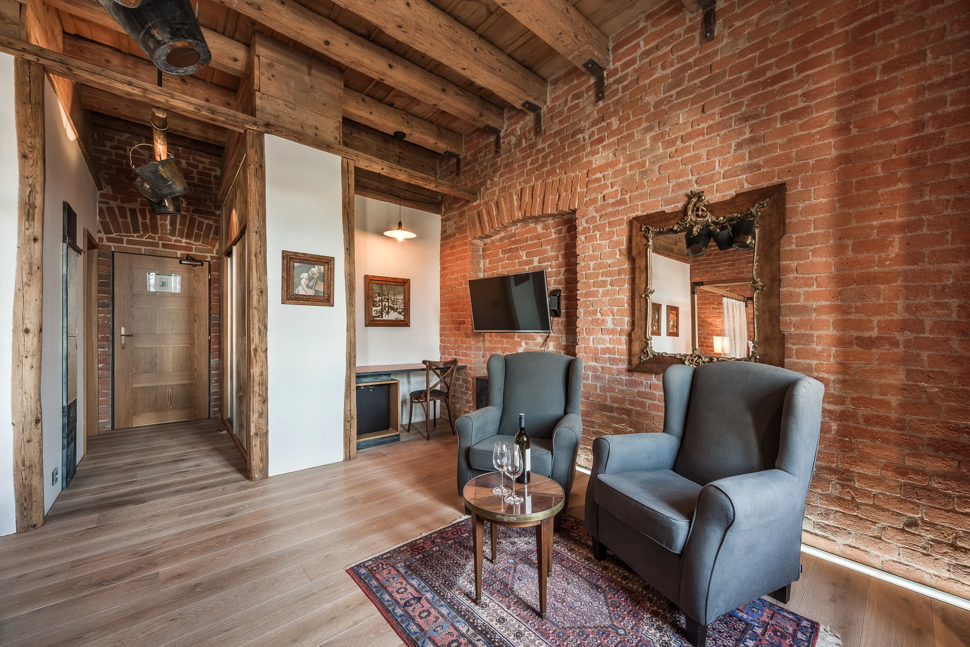 Srdce Slovácka: krásný hotel v historickém centru Uh. Hradiště, snídaně i vouchery do restaurací