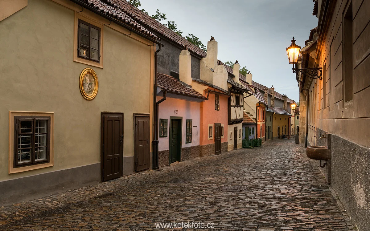 Skupinový kurz večerního a nočního fotografování v centru Prahy