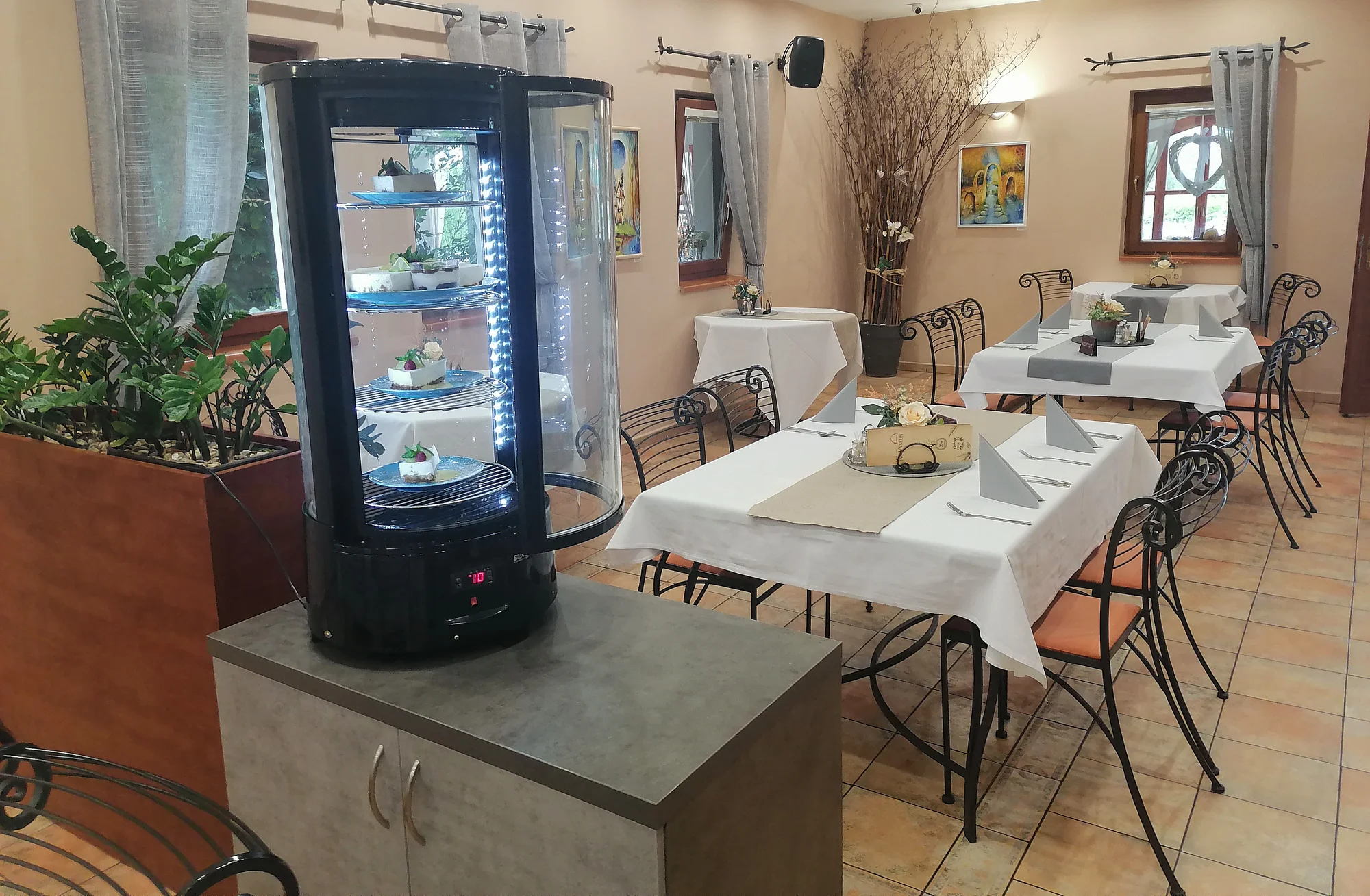 5chodové menu se dvěma druhy steaků, kachními prsíčky a pralinkou pro 2 osoby