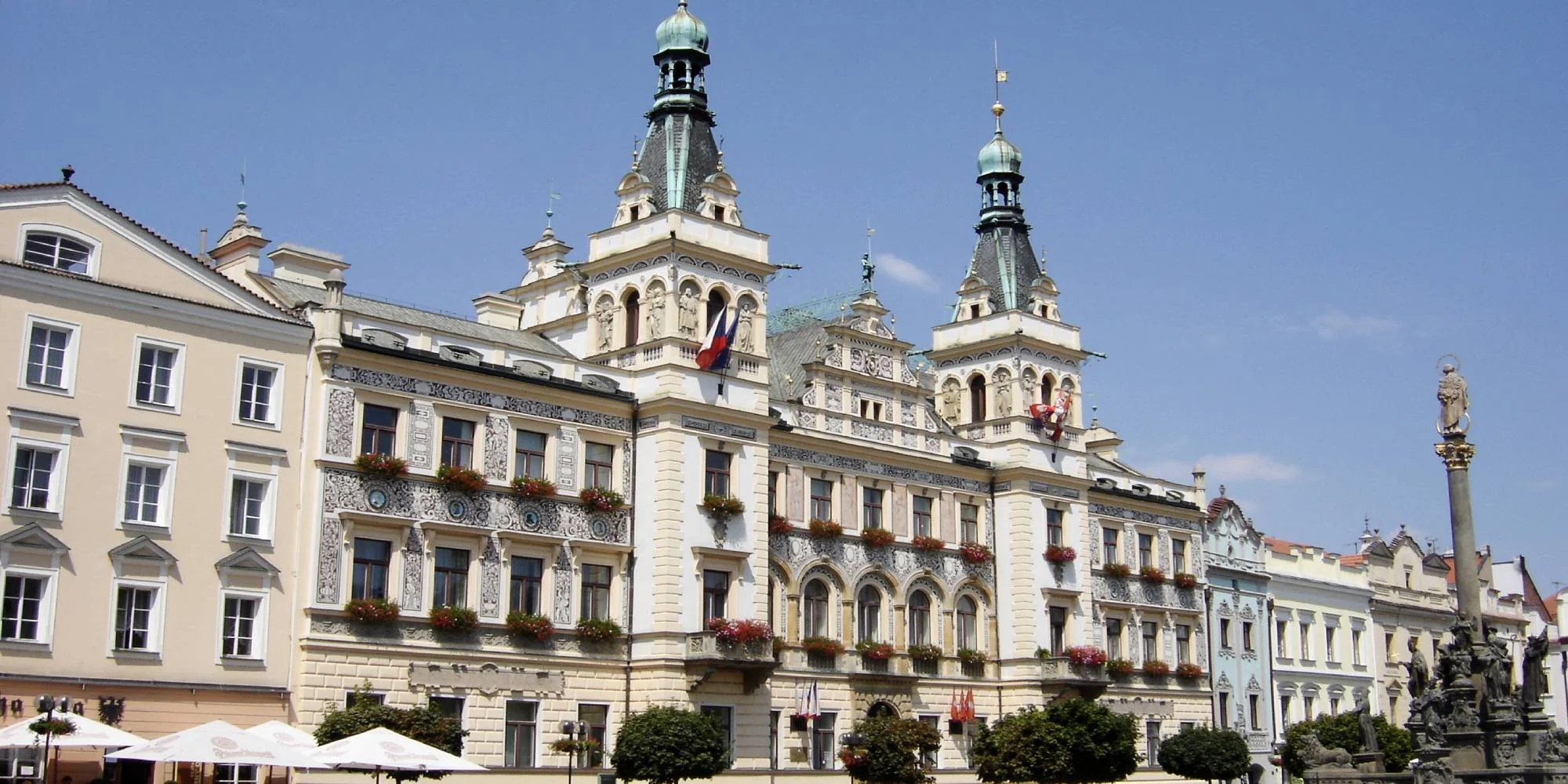 Wellness pobyt v Pardubicích: pokoje či domek s vířivkou a saunou, solná jeskyně i privátní wellness