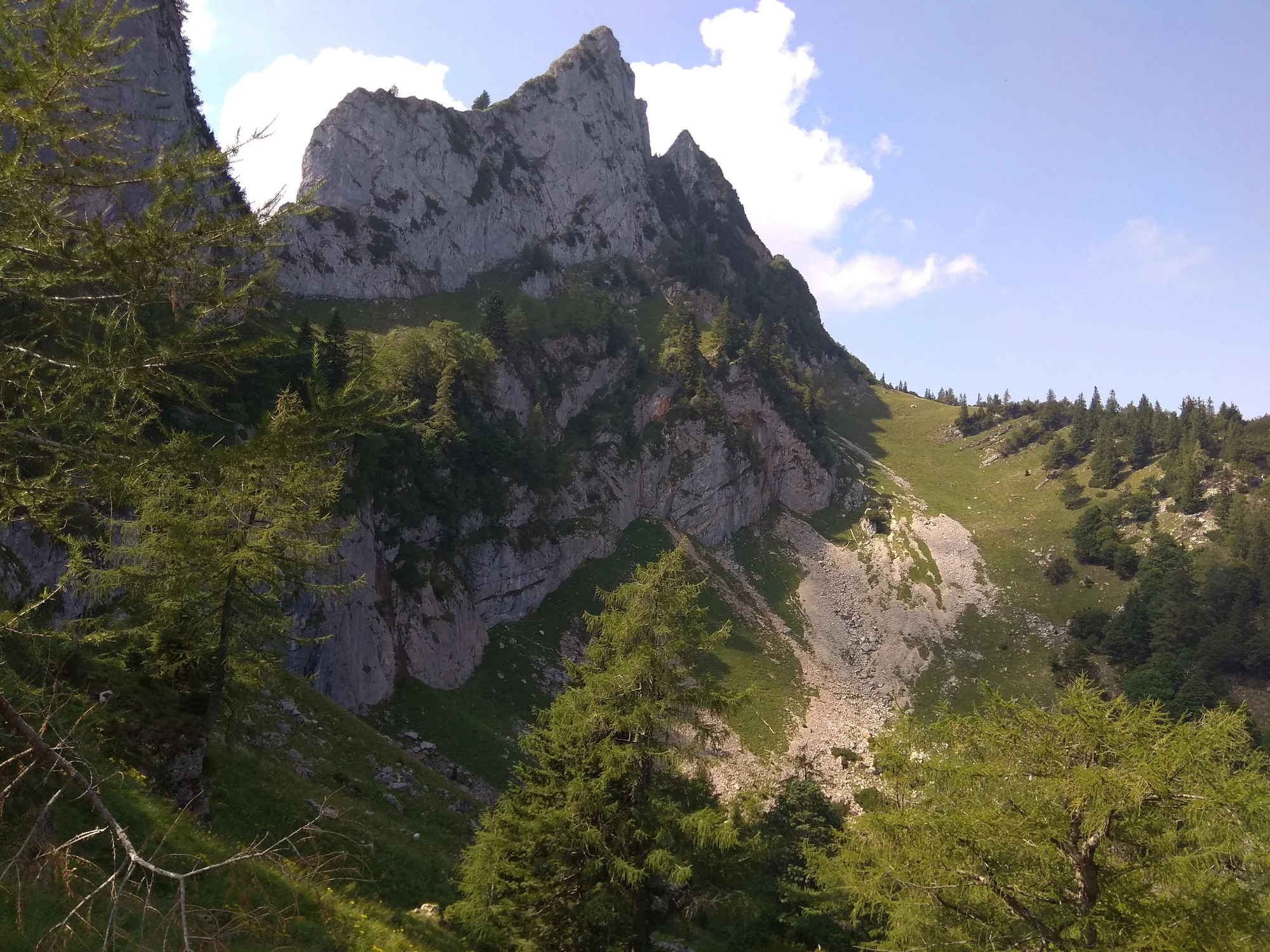 Autobusem do Rakouska: výlet za nádhernými výhledy, turistikou a zubačkou