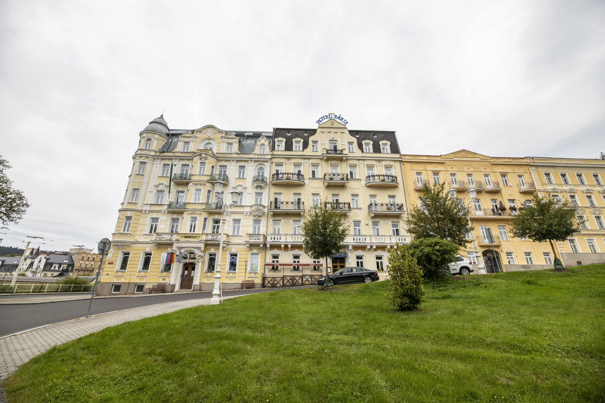 Božský relax pro dva: pobyt v Mariánských Lázních s polopenzí i procedurami