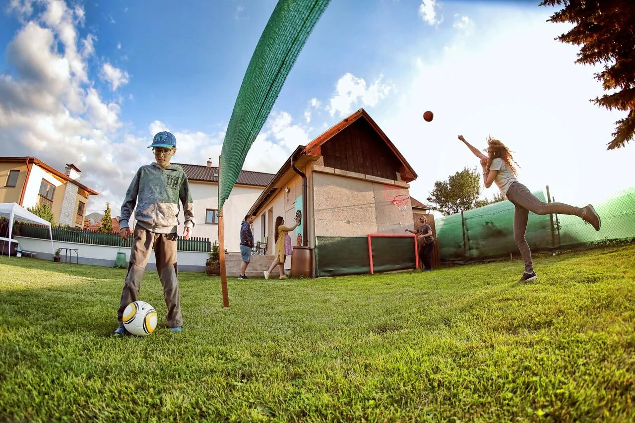 Komfortní apartmány v blízkosti Jasné a Tatralandie: zahrada, dětské hřiště i gril