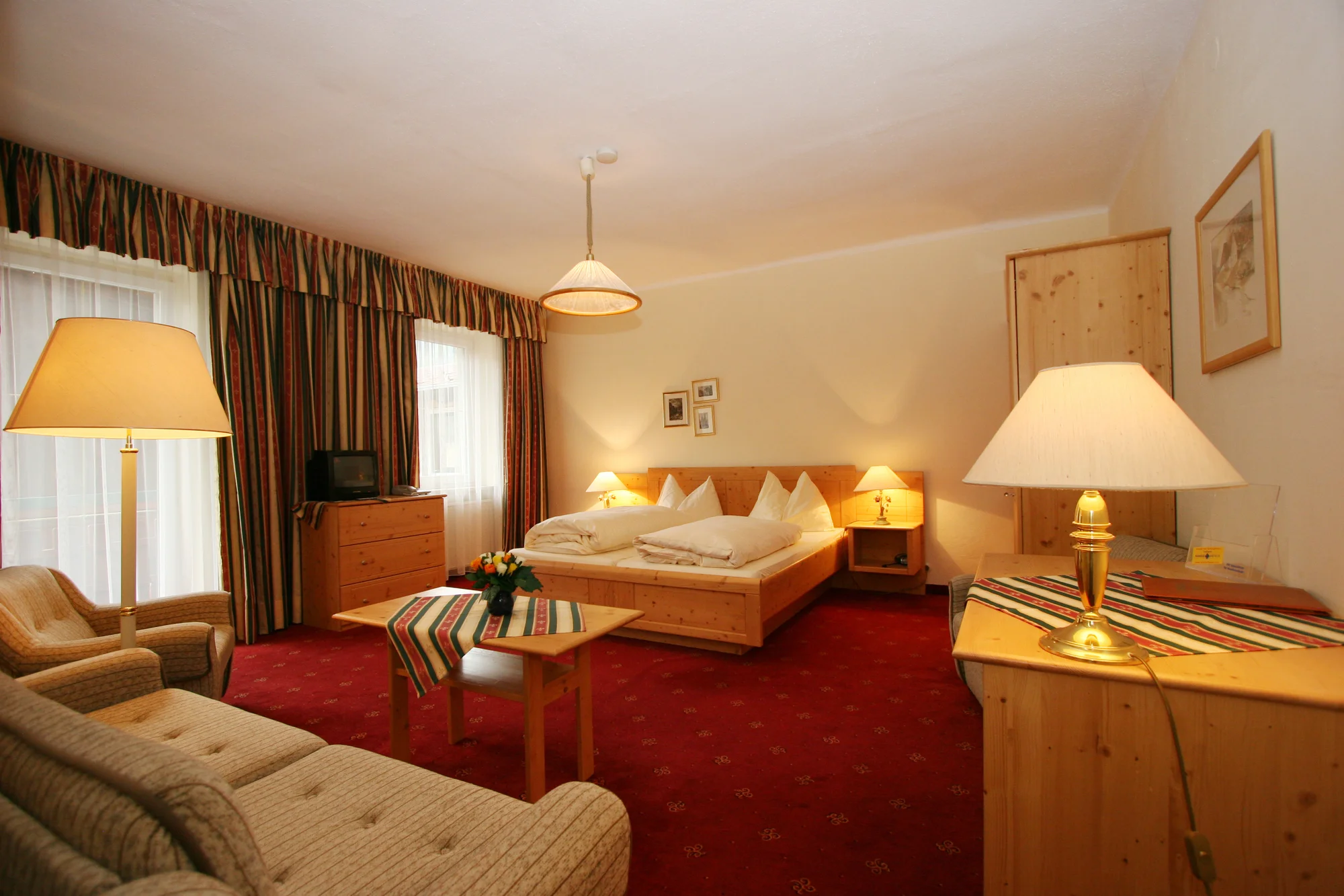 Pohodová dovolená v Korutanech: 3* hotel s polopenzí, wellness, výlety do hor i k jezeru