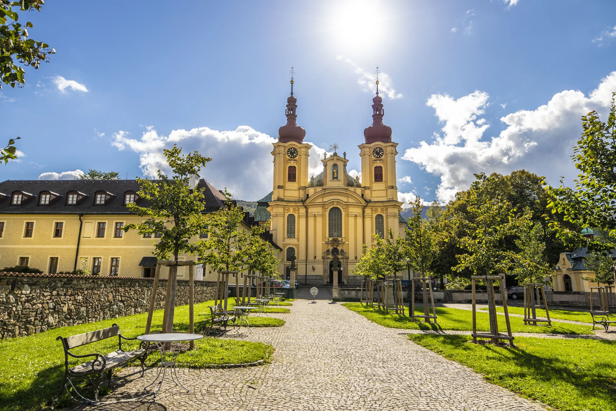 Dovolená v Jizerských horách: penzion v Hejnicích s jídlem i privátním wellness