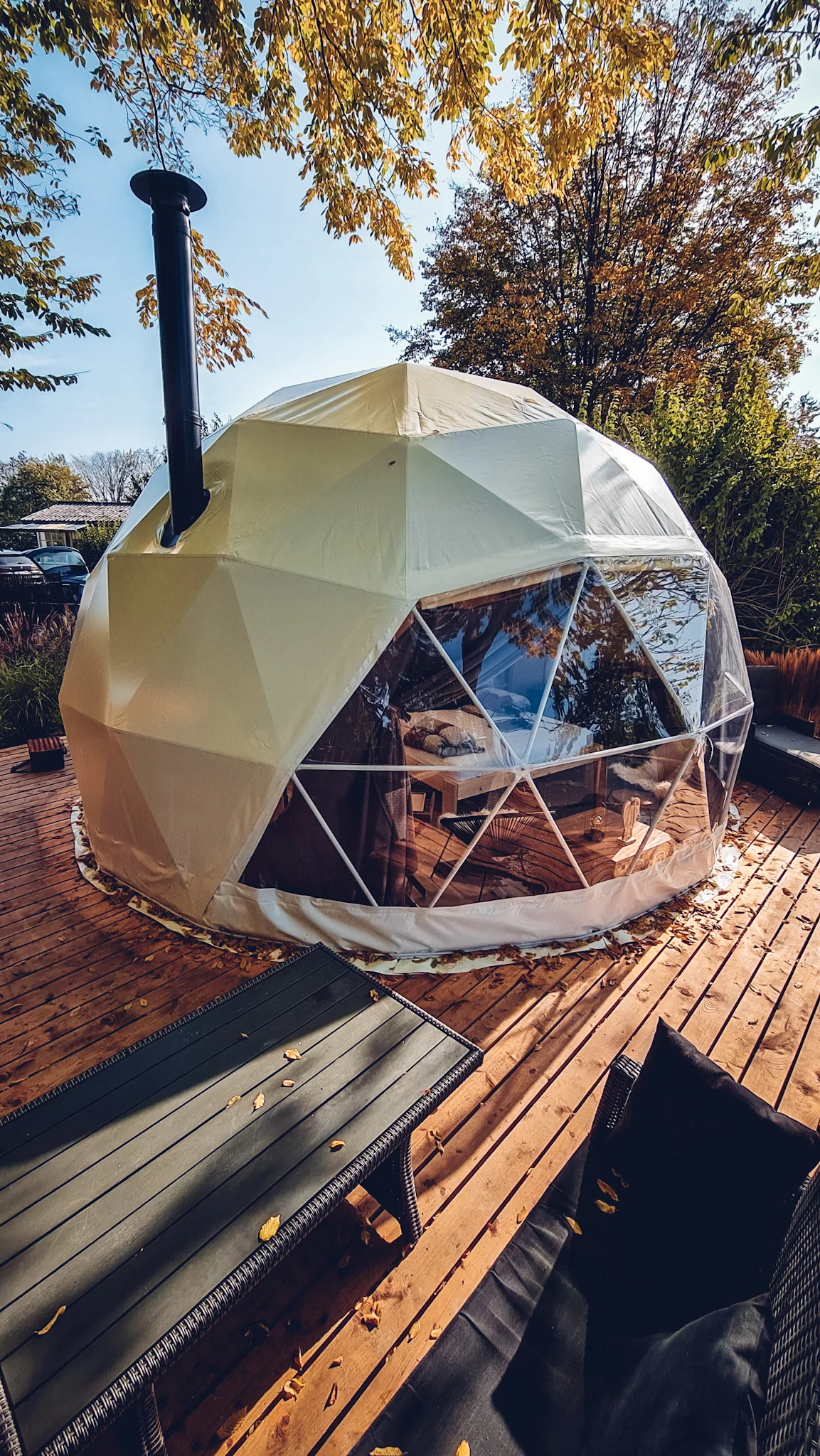 Glamping: vymazlené iglú u Prachovských skal, relax ve wellness s možností snídaňového koše
