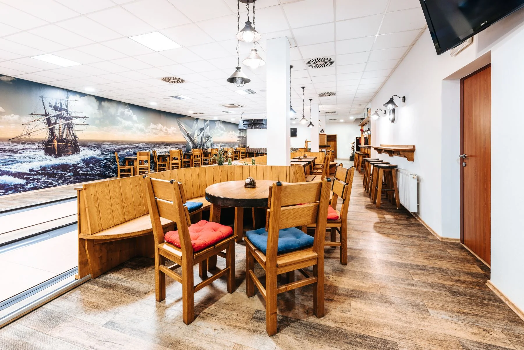 Komfortní odpočinek na Vysočině: jídlo, bowling, vířivka i vstup do fitness se saunami