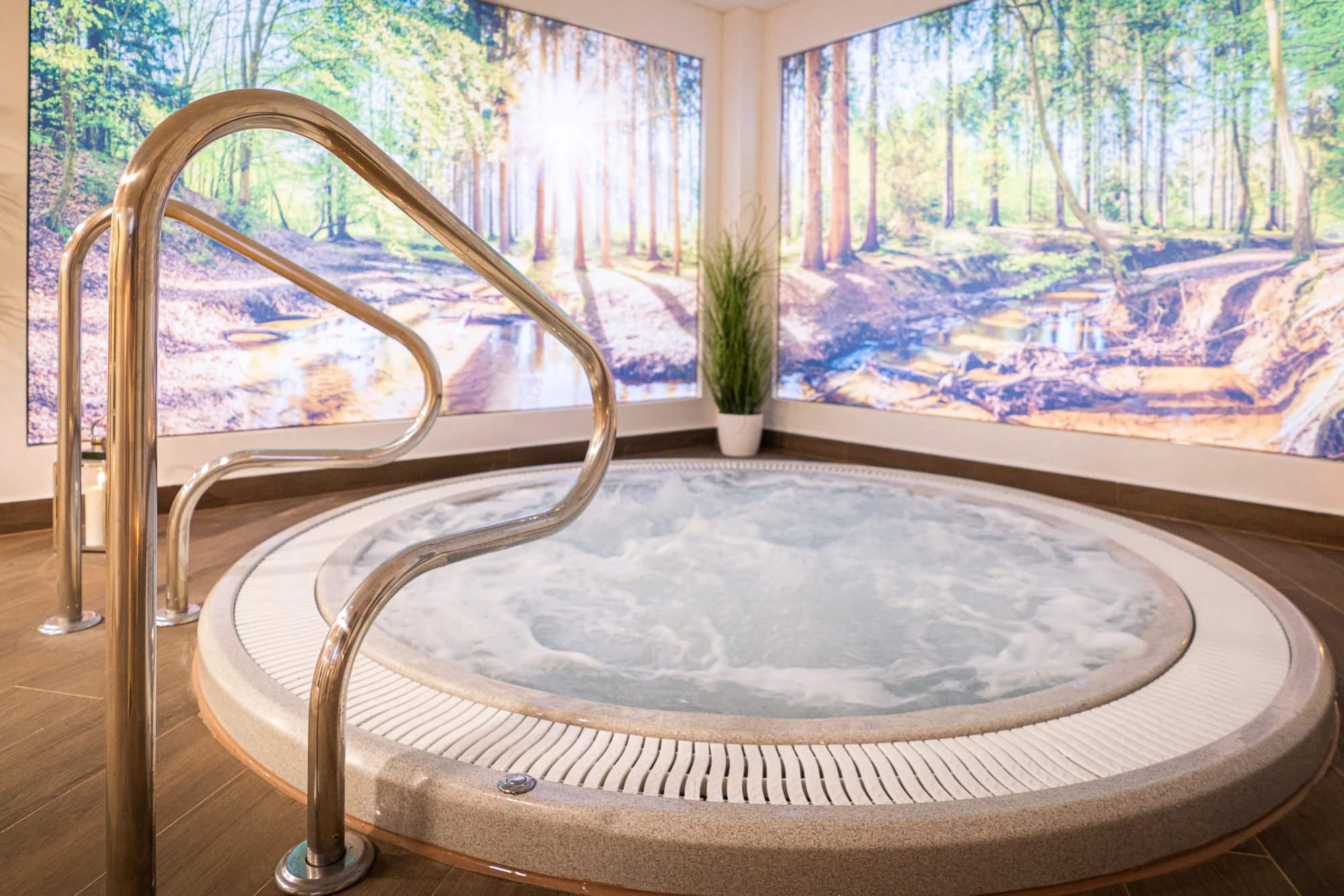 Otevřený voucher až na 3000 Kč do Wellness Böhmova: veřejné i privátní vstupy, sauna a občerstvení