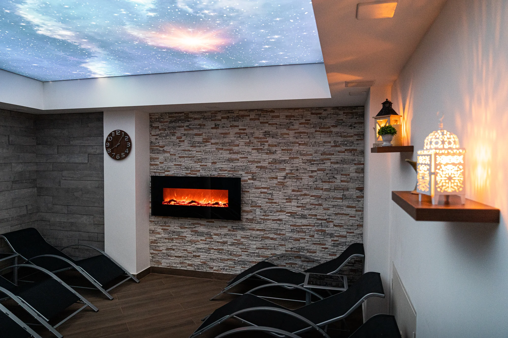 Otevřený voucher až na 3000 Kč do Wellness Böhmova: veřejné i privátní vstupy, sauna a občerstvení
