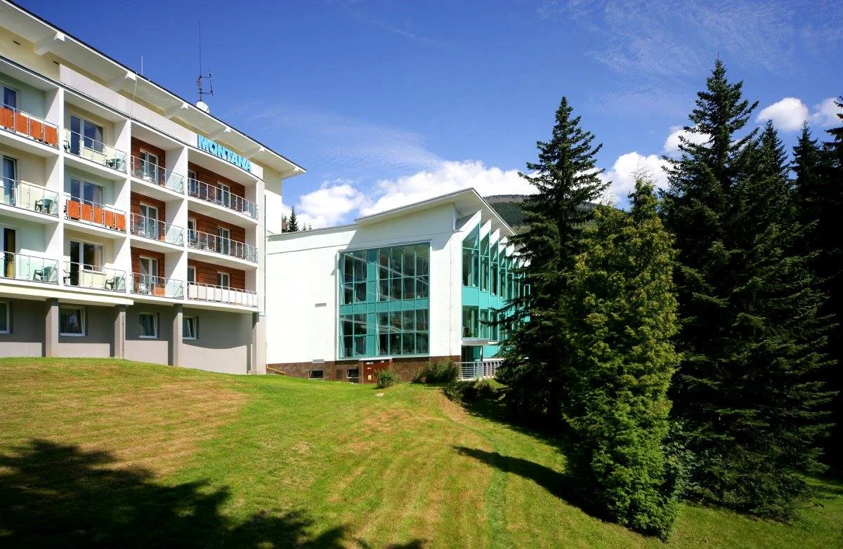Pobyt ve Špindlerově Mlýně: hotel s polopenzí i vstup do wellness