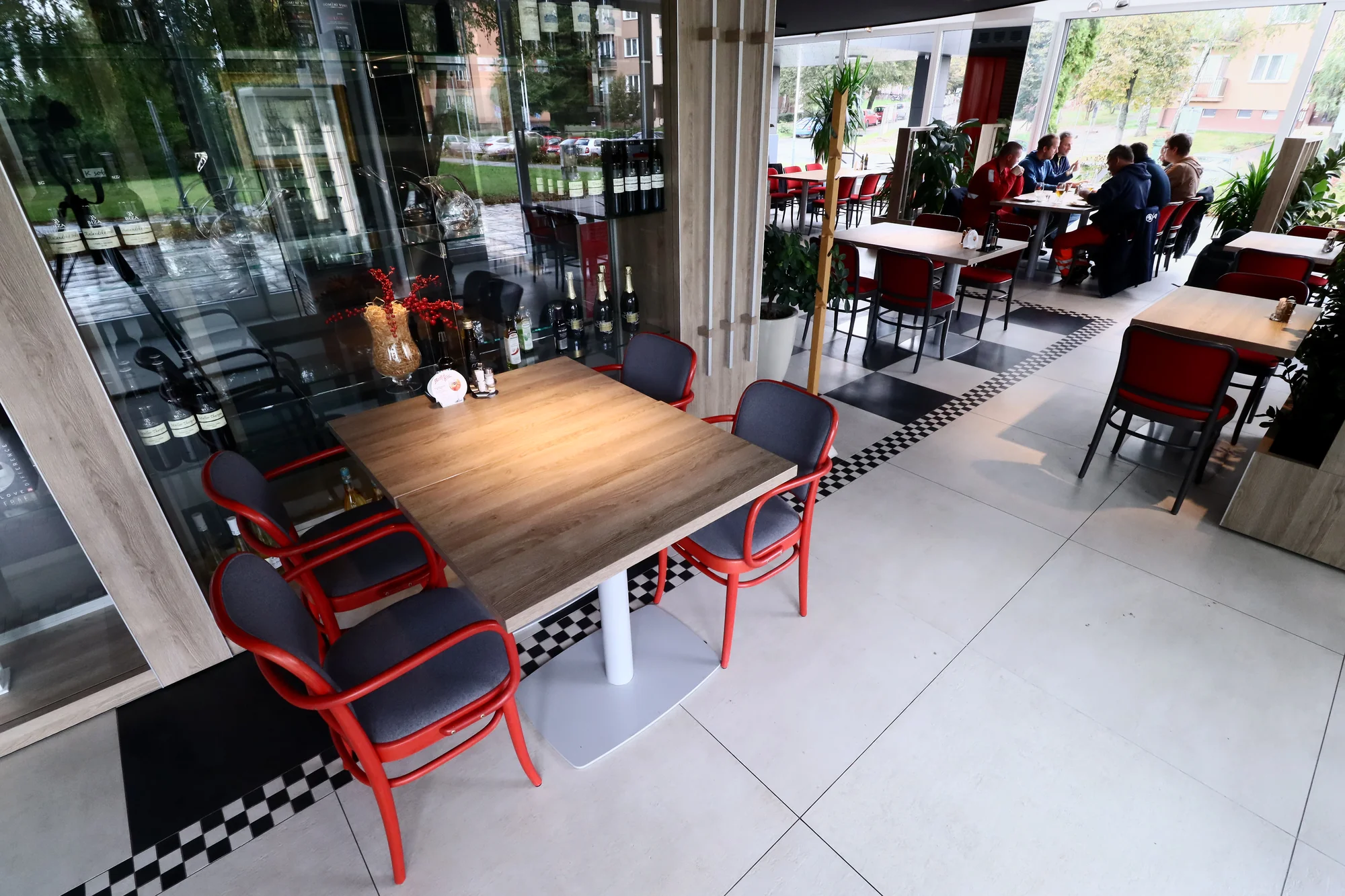 Italská restaurace La Strada: otevřené vouchery na 500 nebo 1 000 Kč