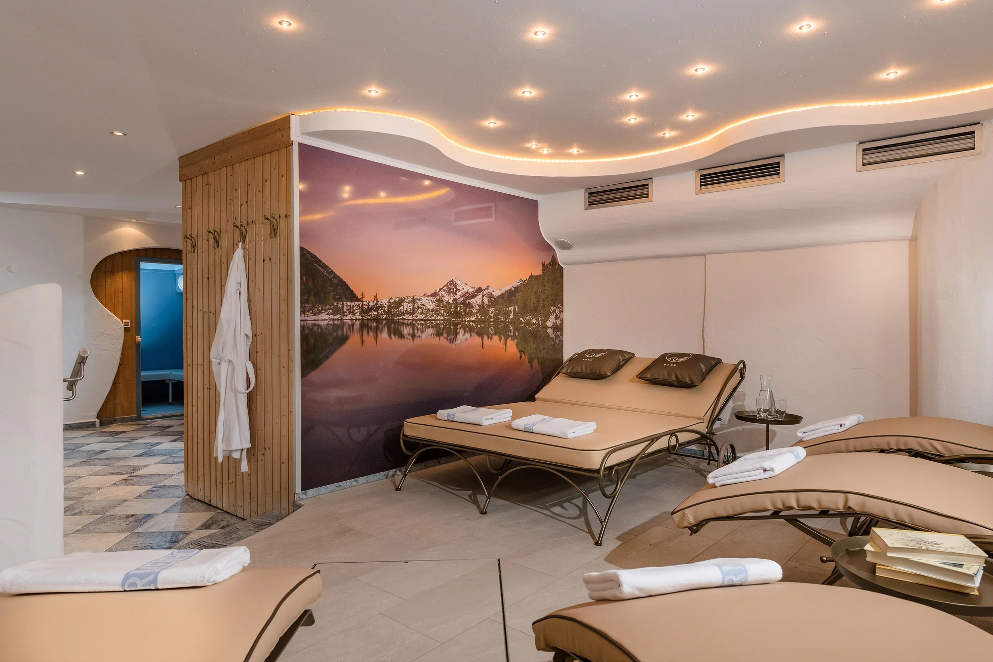 Aktivní dovolená v rakouských Alpách, údolí Gastein: 4* hotel s polopenzí a wellness, noc zdarma