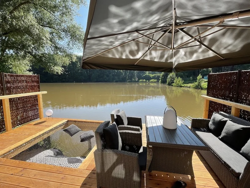 Kouzelný Lakehouse Amálka s neomezenou saunou, vířivkou i snídaňovým košem, možnost rybaření