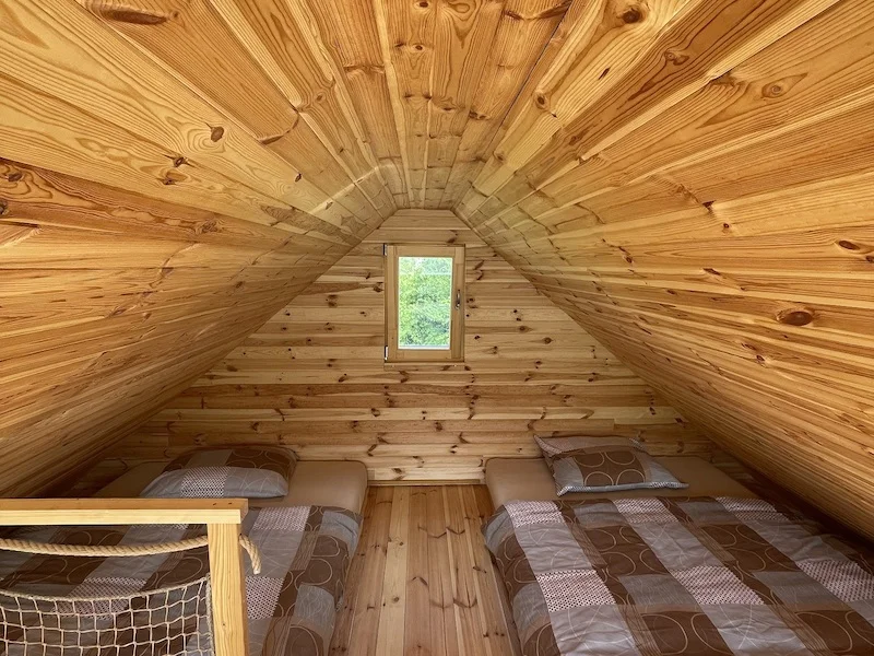 Kouzelný Lakehouse Amálka s neomezenou saunou, vířivkou i snídaňovým košem, možnost rybaření