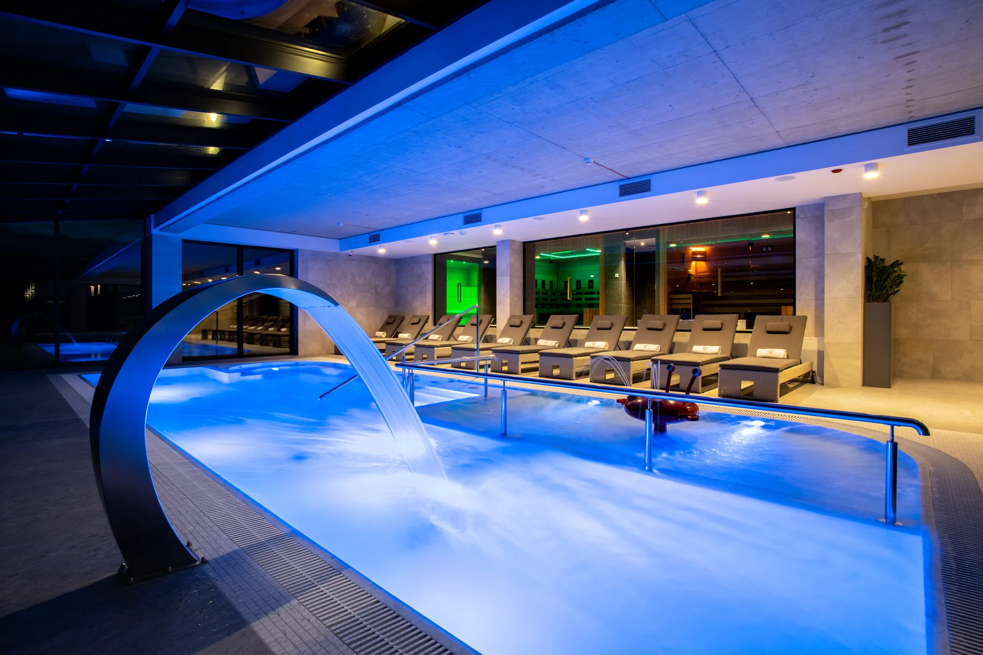 Moderní hotel v lázeňském městě Piwniczna-Zdrój: strava i neomezený wellness