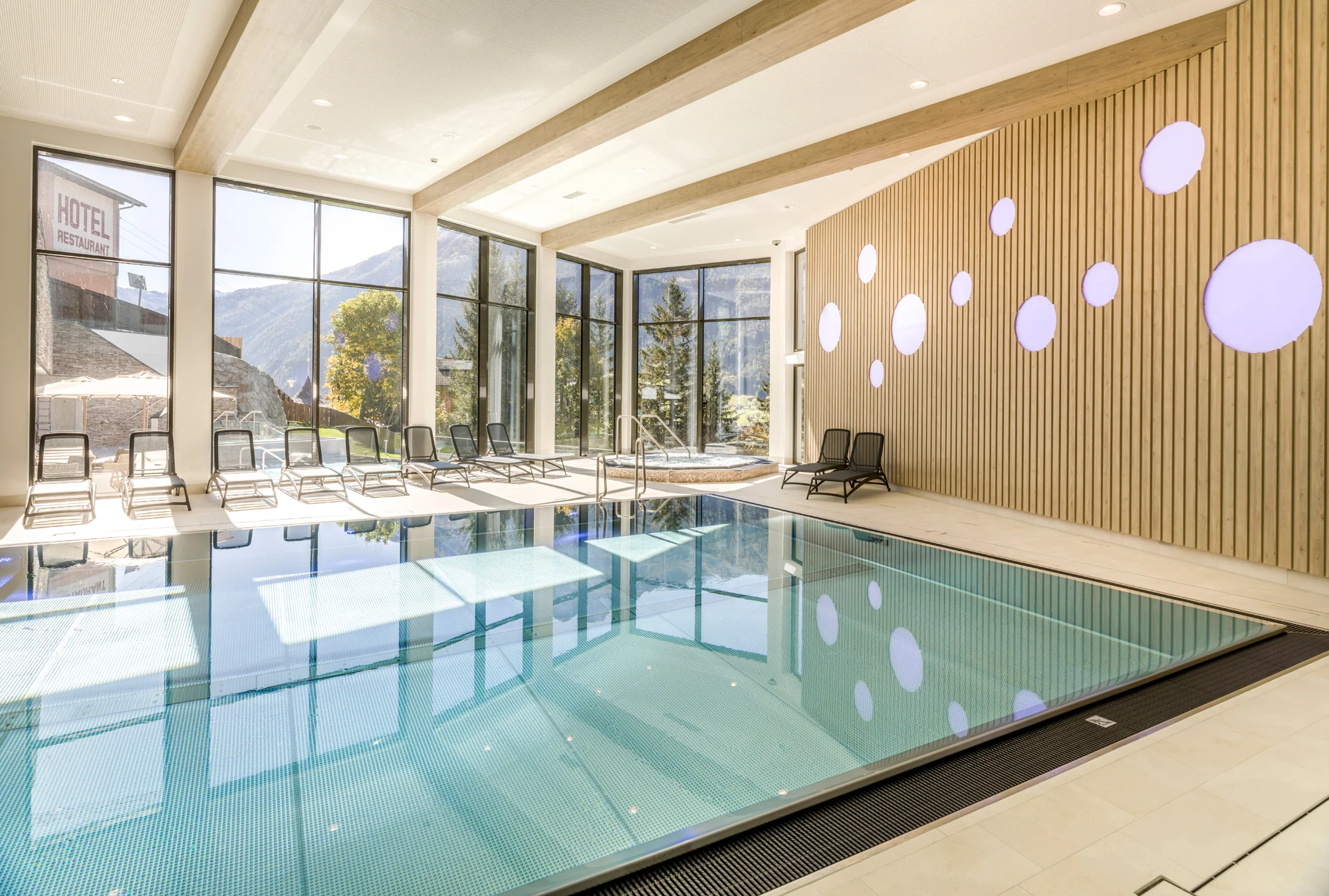 Pobyt v Rakousku: 3* hotel u turistických tras, polopenze i wellness