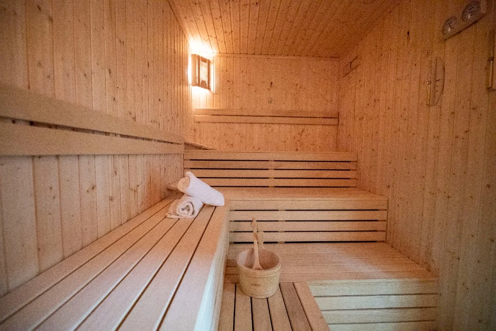 2hodinový vstup do veřejného wellness s vyhřívaným bazénem v Lednicko-valtickém areálu