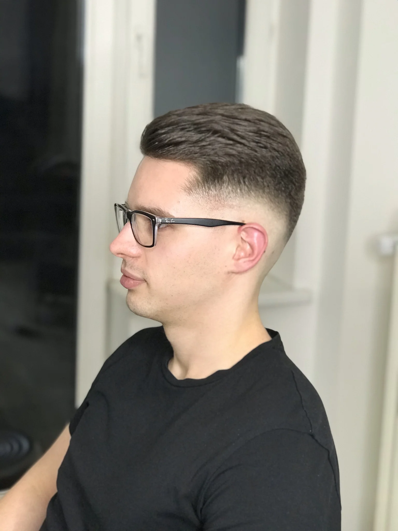 Buďte za dokonalého šviháka: pánský střih včetně konzultace a stylingu