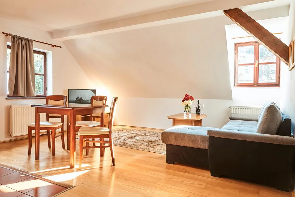 Pobyt v historickém centru Banské Štiavnice: snídaně nebo polopenze a také možnost privátního wellness