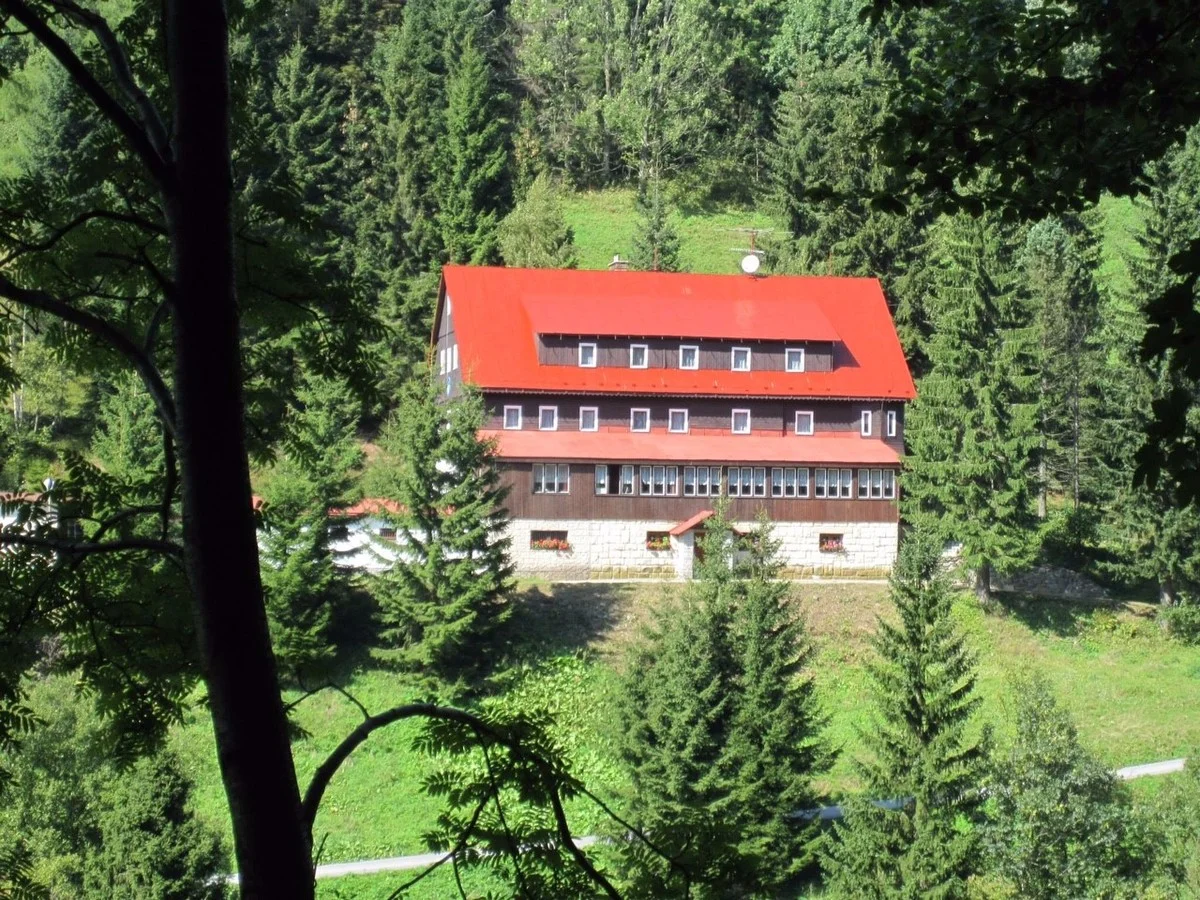 Aktivní dovolená s polopenzí v Krkonoších: 2 až 14 nocí v Dolních Mísečkách