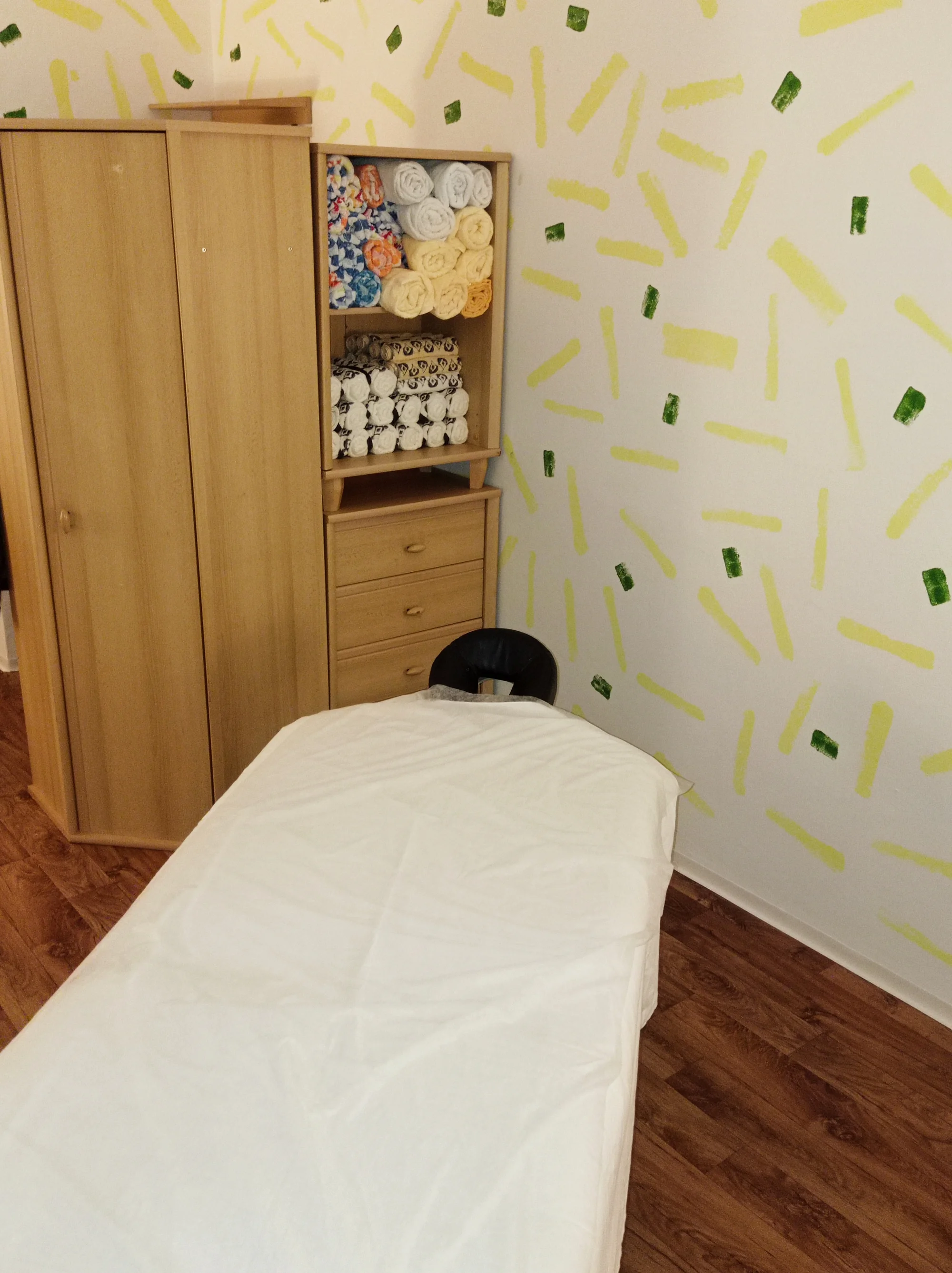 Letní Relax, osvěžení ochlazení i zklidnění: masáž zad a hlavy, reflexní terapie, baňkování i kraniosakrální technika