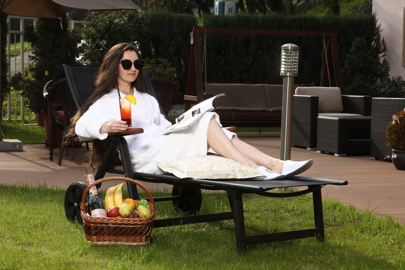 Relax v 5* hotelu na Malé Straně pro dva: privátní lázně a tříchodové menu s vínem