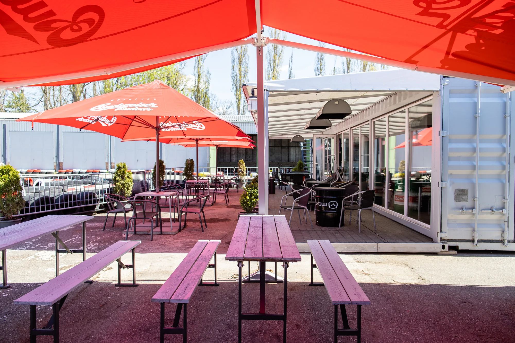 Svižná jízda motokárou pro děti i dospělé: adrenalin a zábava na ověřené trati