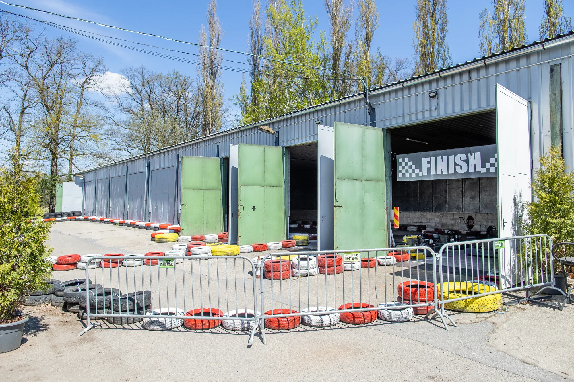 Svižná jízda motokárou pro děti i dospělé: adrenalin a zábava na ověřené trati