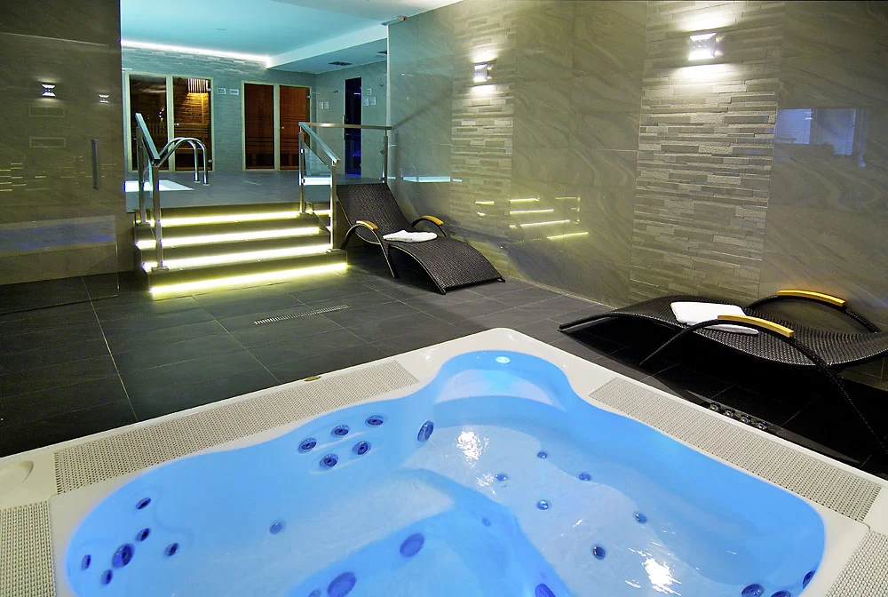 Královský odpočinek pod Tatrami v Kaštielu Lučivná: nádherná příroda, snídaně, možnost wellness