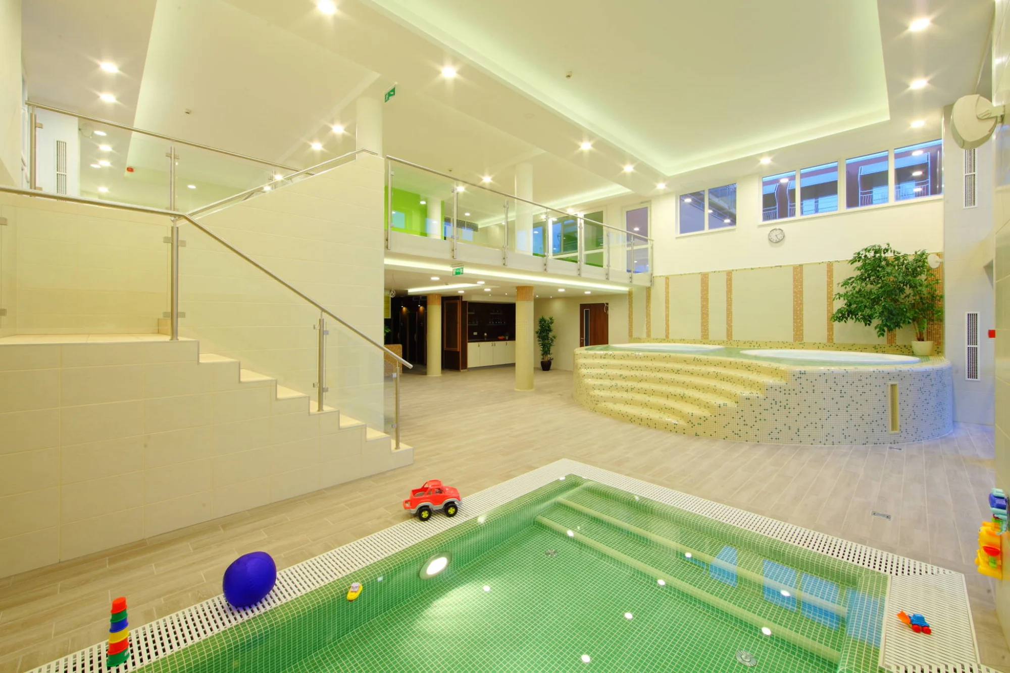 Pobyt u Balatonu: polopenze, neomezený wellness s vířivkou, saunou i adults only hodinami