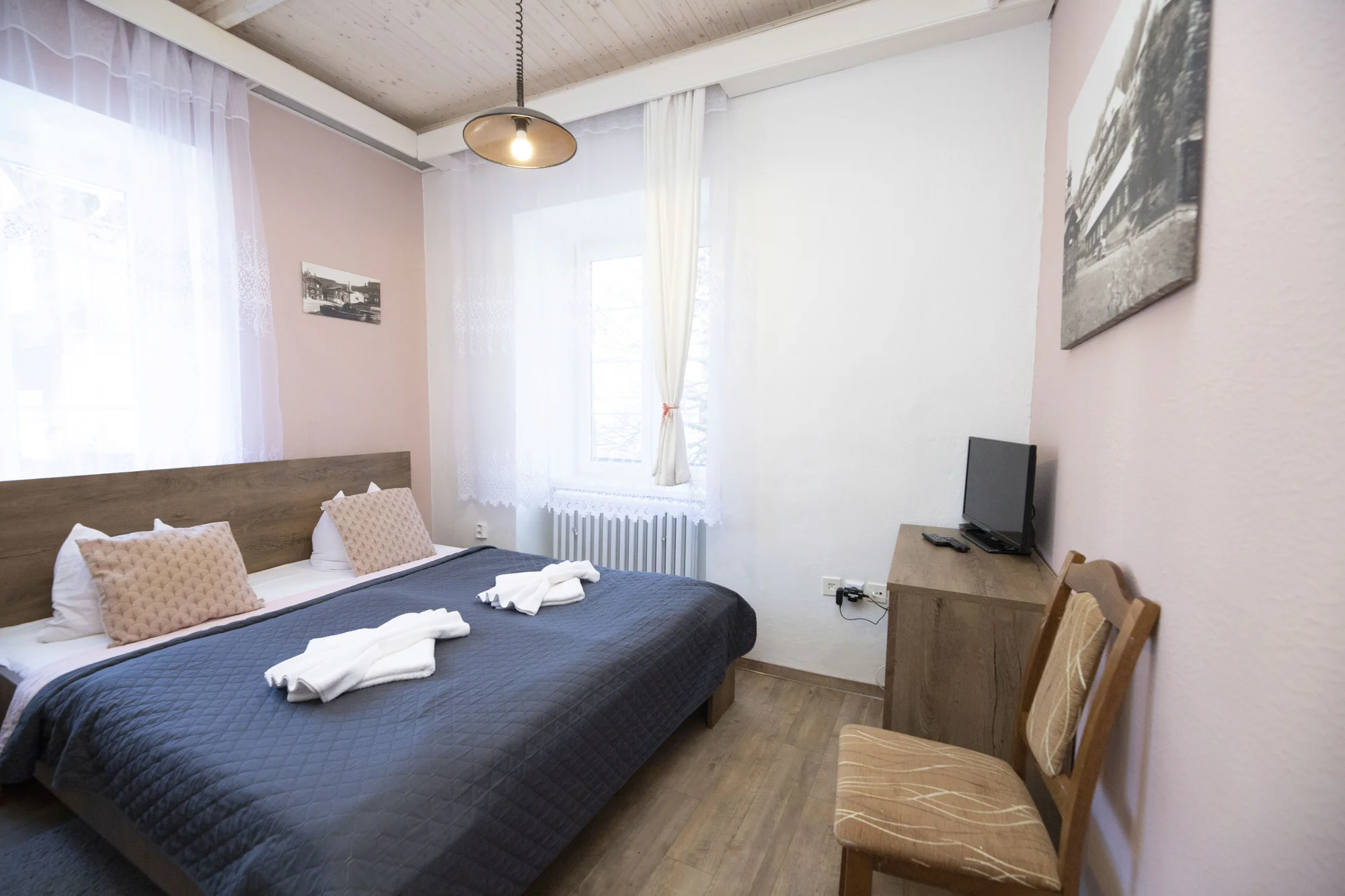 Krásná příroda a klid Karlovy Studánky: polopenze i vstup do bazénu a Thermal Parku