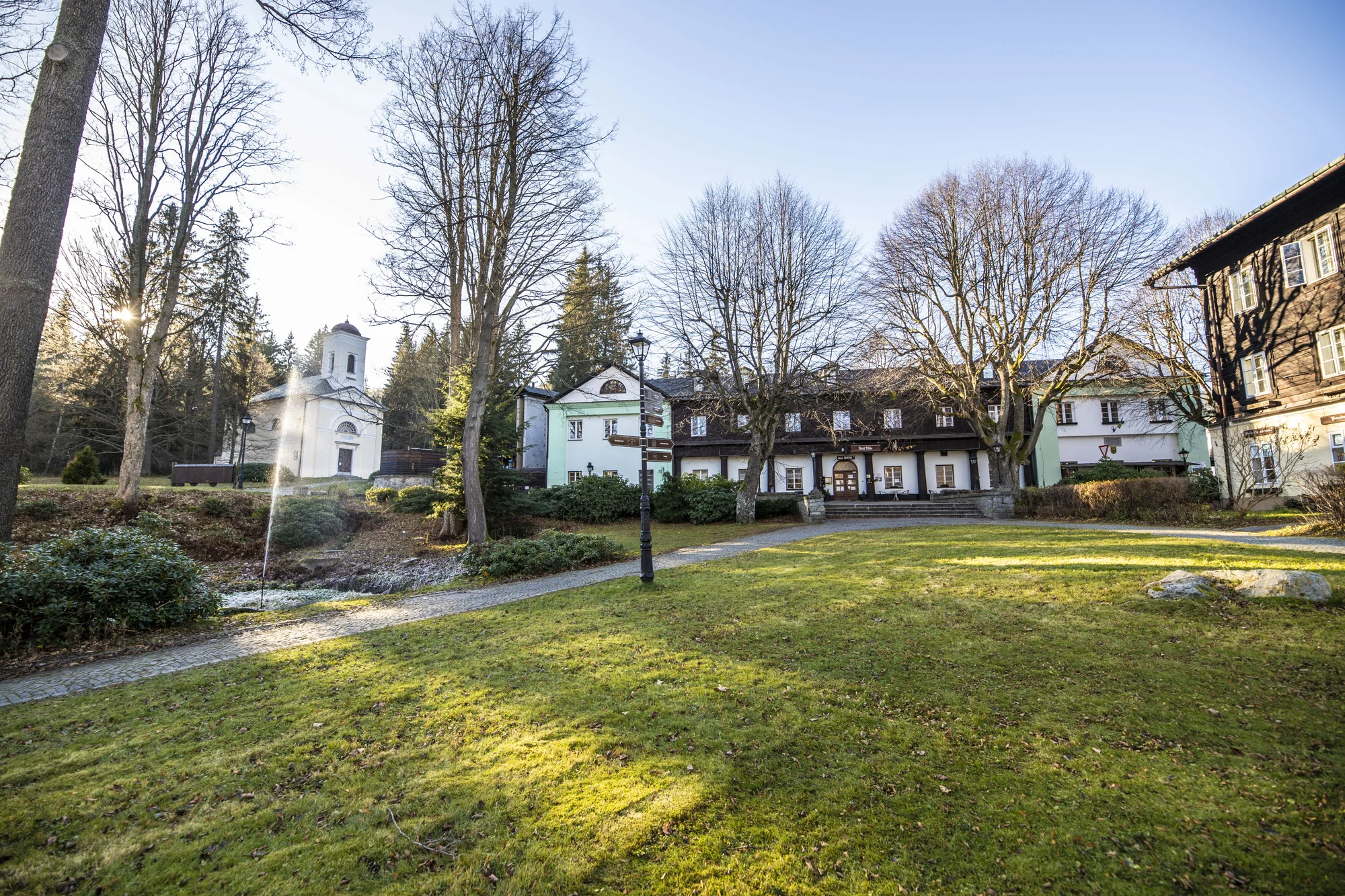 Krásná příroda a klid Karlovy Studánky: polopenze i vstup do bazénu a Thermal Parku