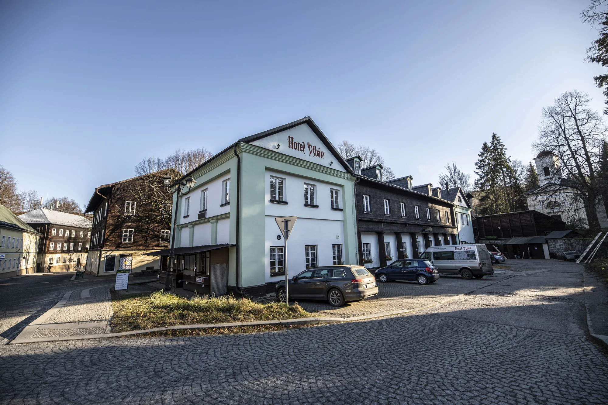 Krásná příroda a klid Karlovy Studánky: polopenze i vstup do bazénu a Thermal Parku