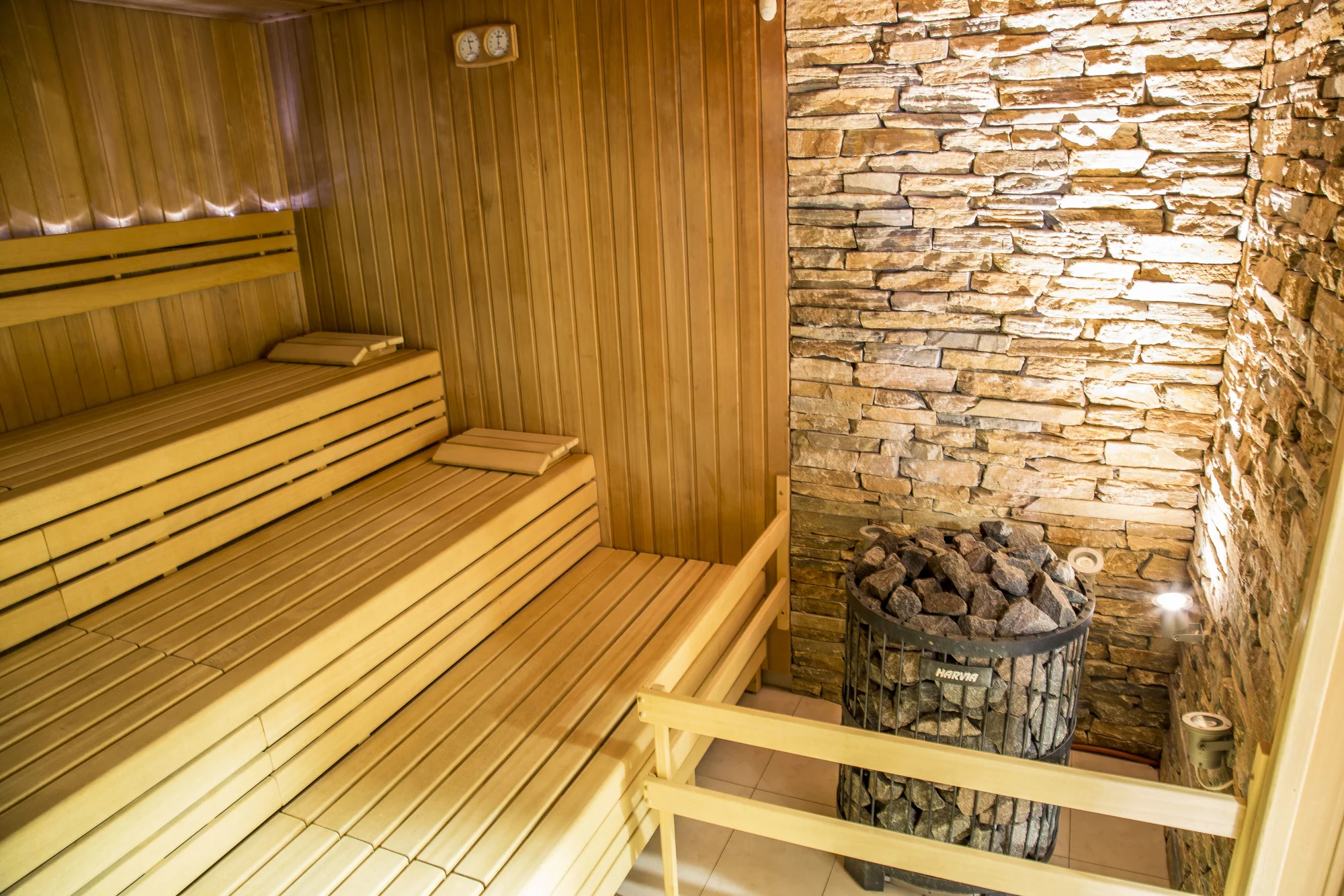 Relax i jídlo pro dva: celodenní vstup do wellness a poukaz do restaurace