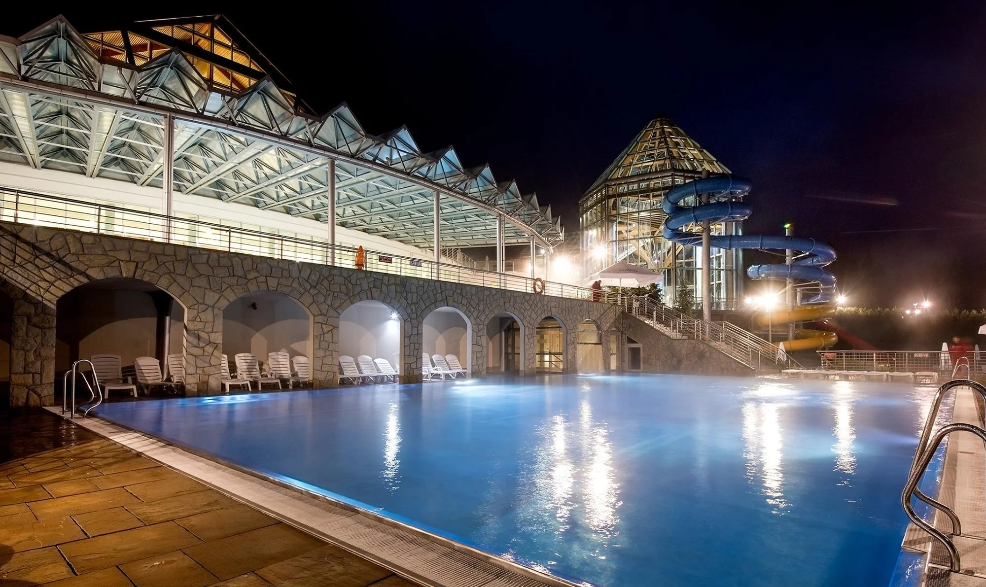 Pobyt v polských Tatrách: adult friendly hotel se snídaní či polopenzí i vstup do termálního koupaliště