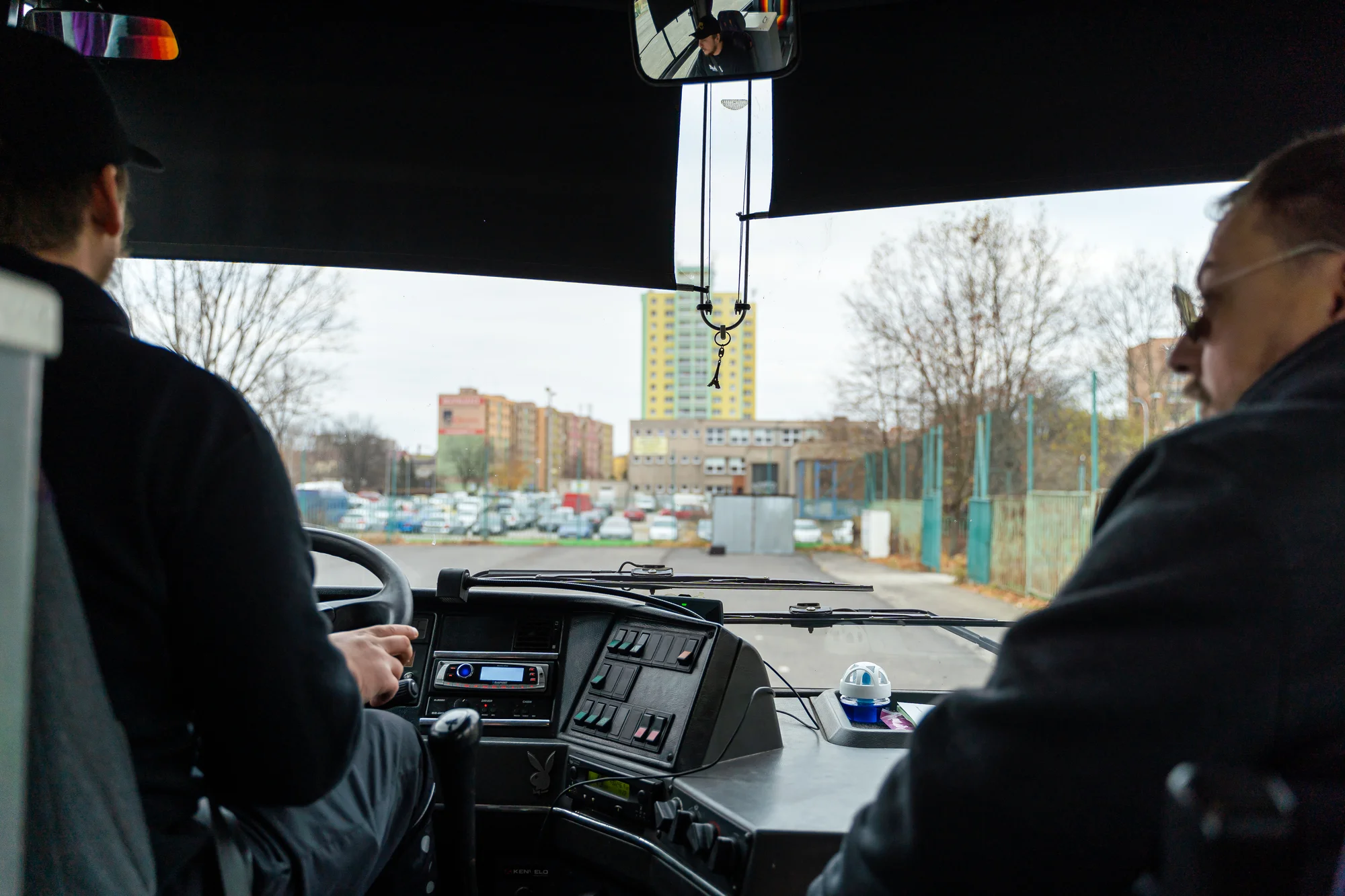 Zážitková jízda autobusem i nákladním autem pro dospělé