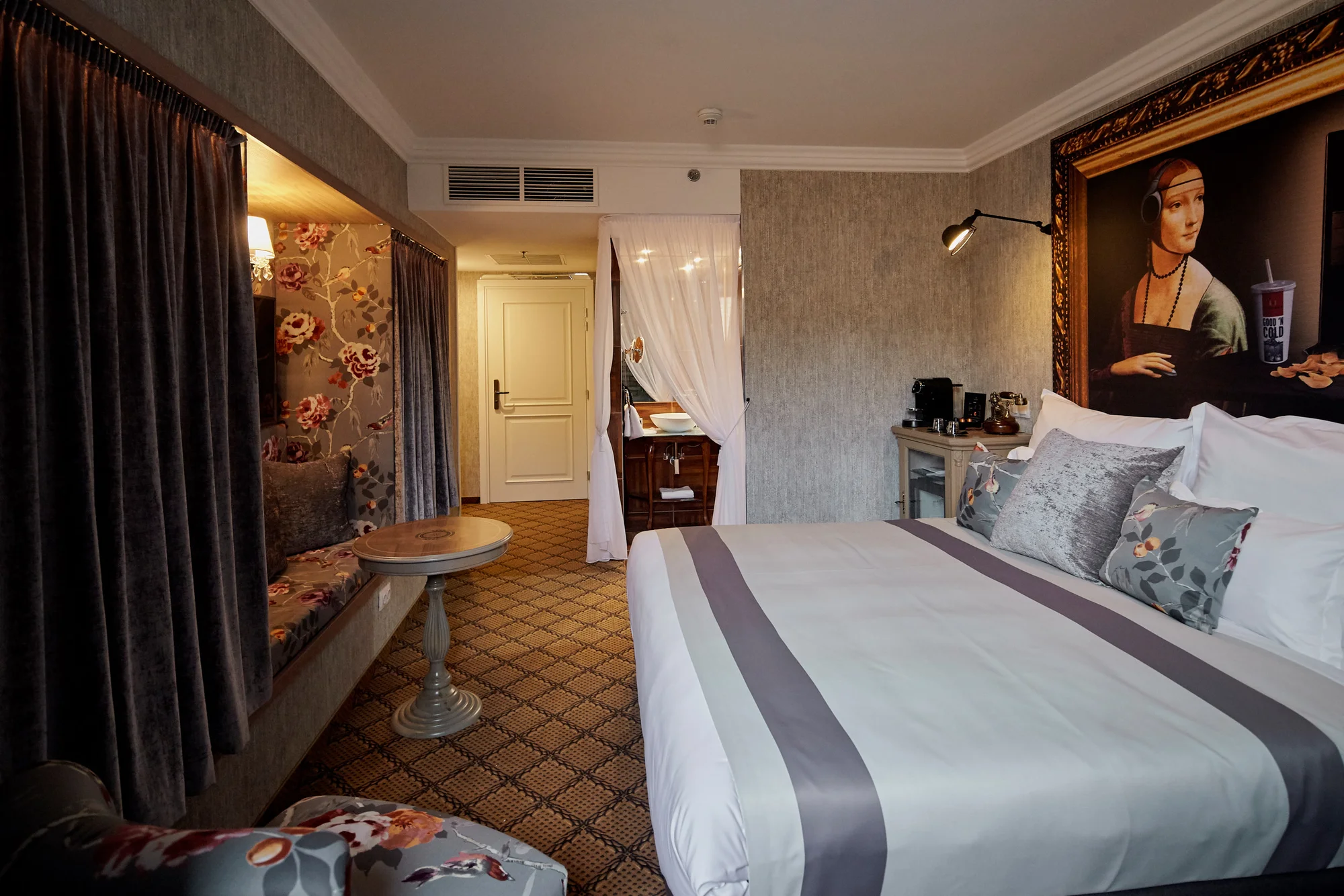Odpočinek v 5* hotelu v centru Budapešti: neomezený wellness a snídaně, 2 děti zdarma