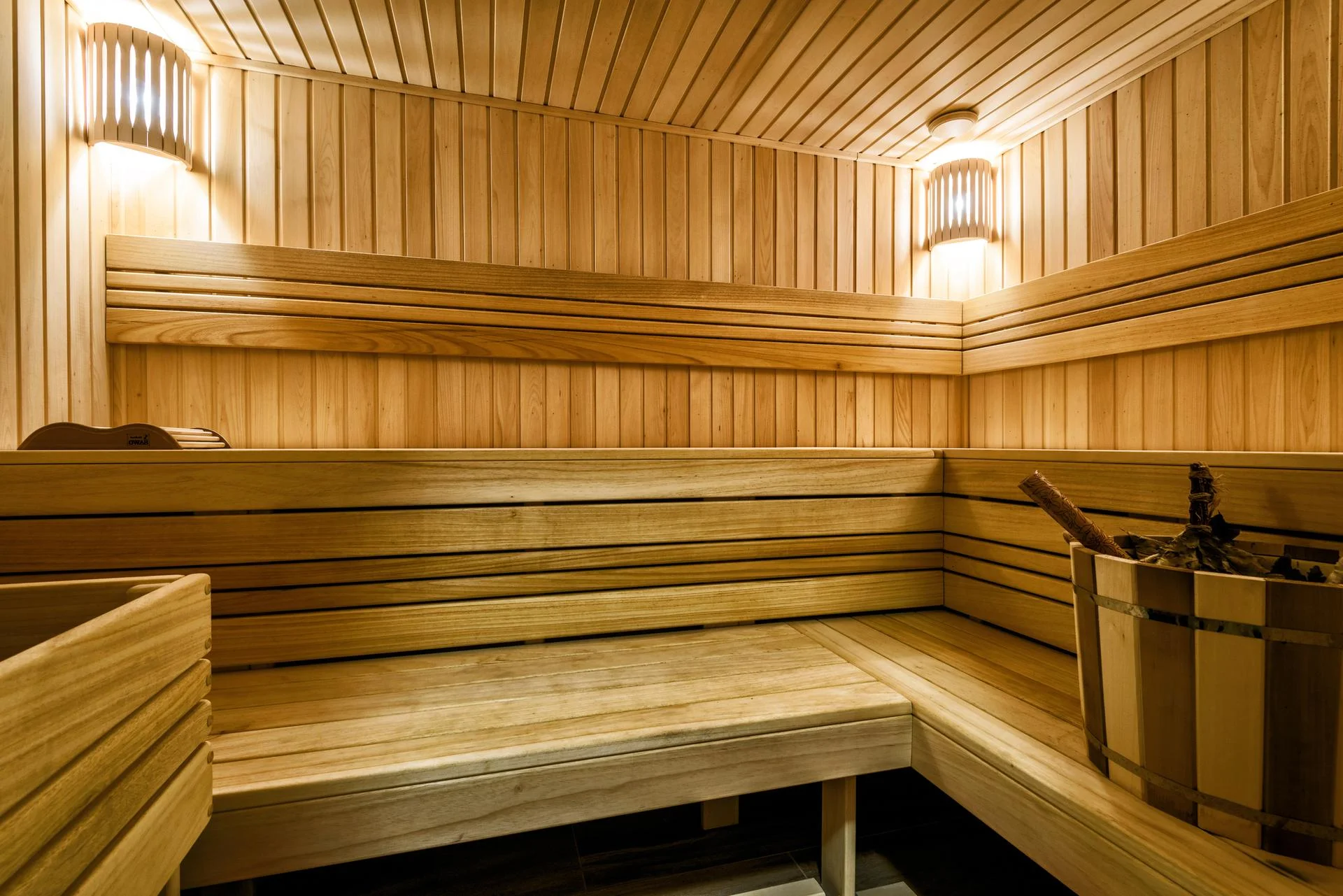 4* pobyt Krakově: designový hotel v centru města, snídaně či polopenze i hodinový vstup do sauny