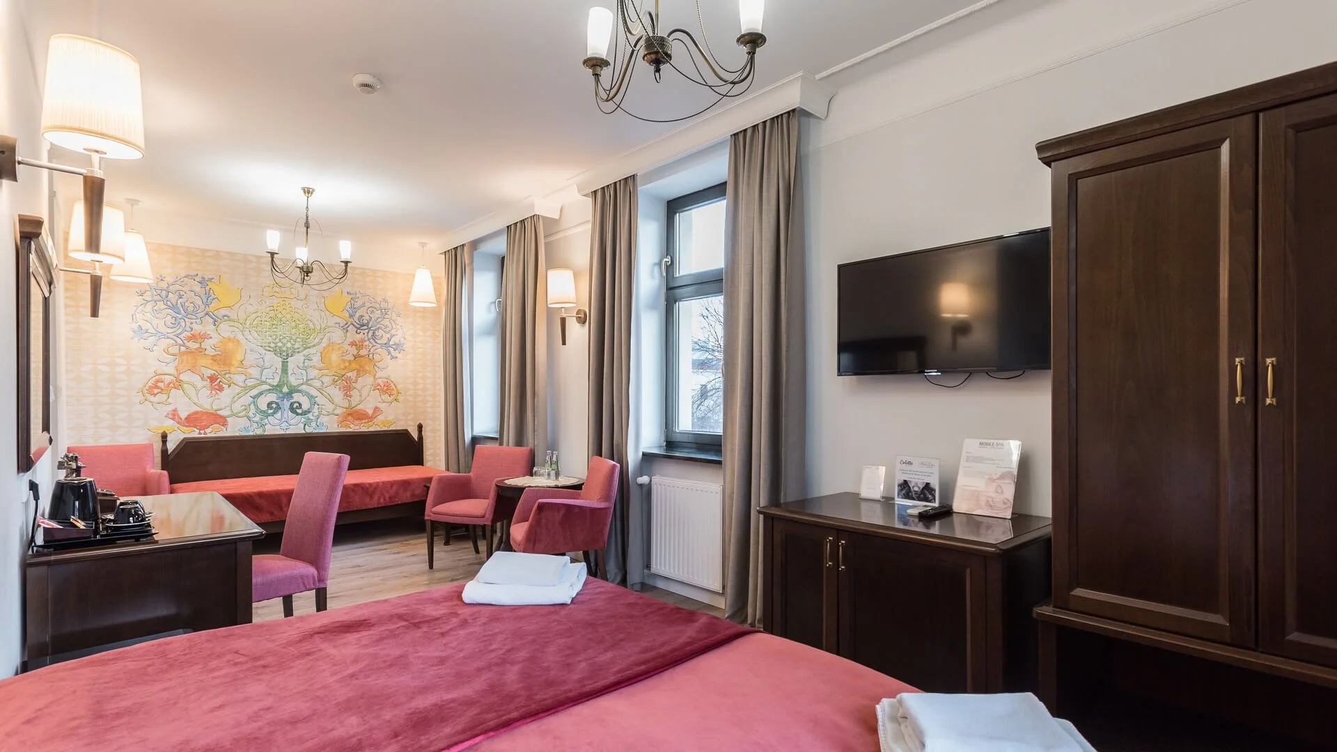 4* pobyt Krakově: designový hotel v centru města, snídaně či polopenze i hodinový vstup do sauny